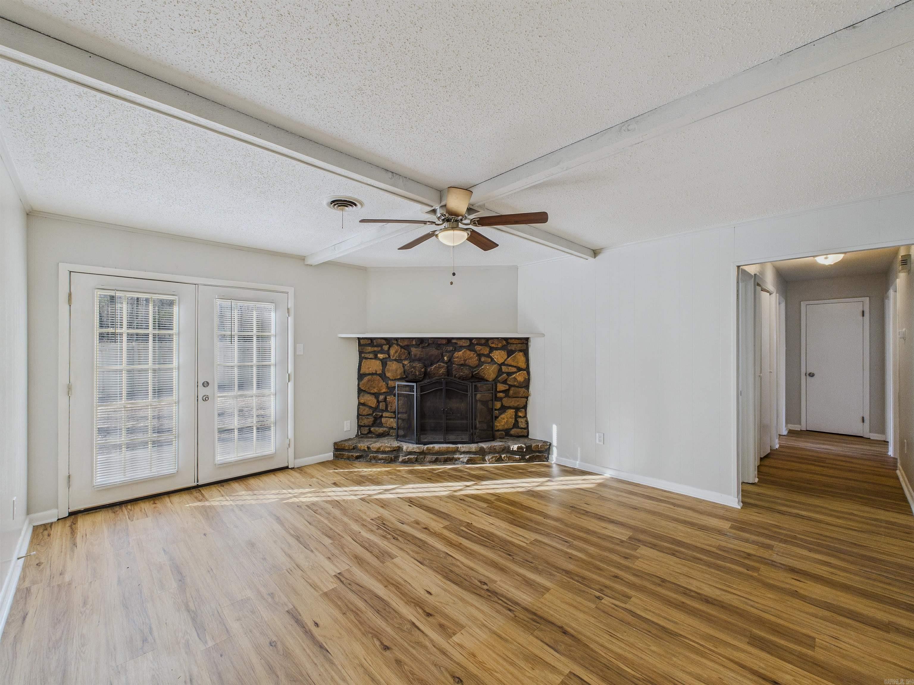 Sara Lynn - Residential