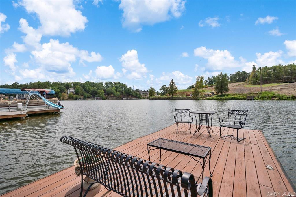 LIGHTHOUSE COVE - Residential