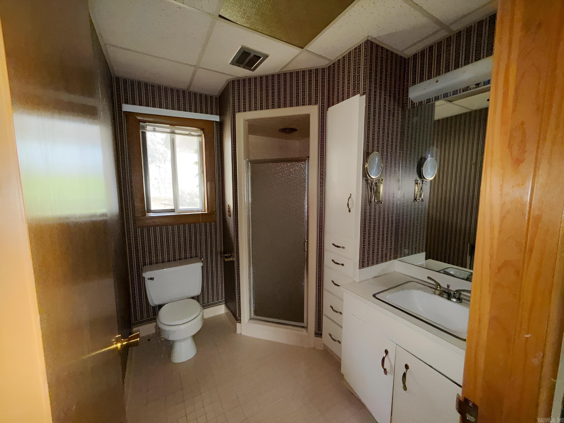 COUNTRY CLUB COLONY - Residential