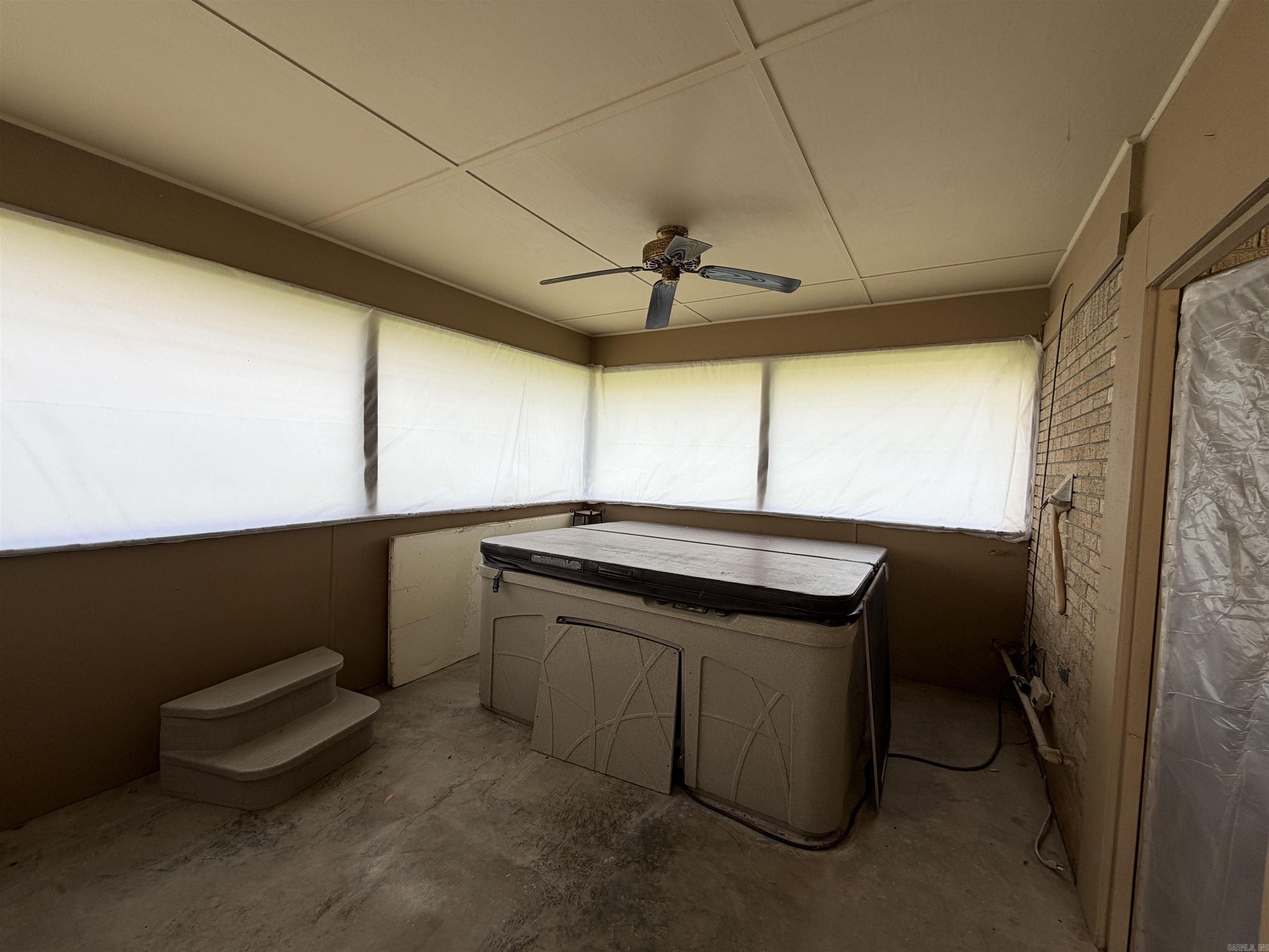 HORNES ADDN - Residential