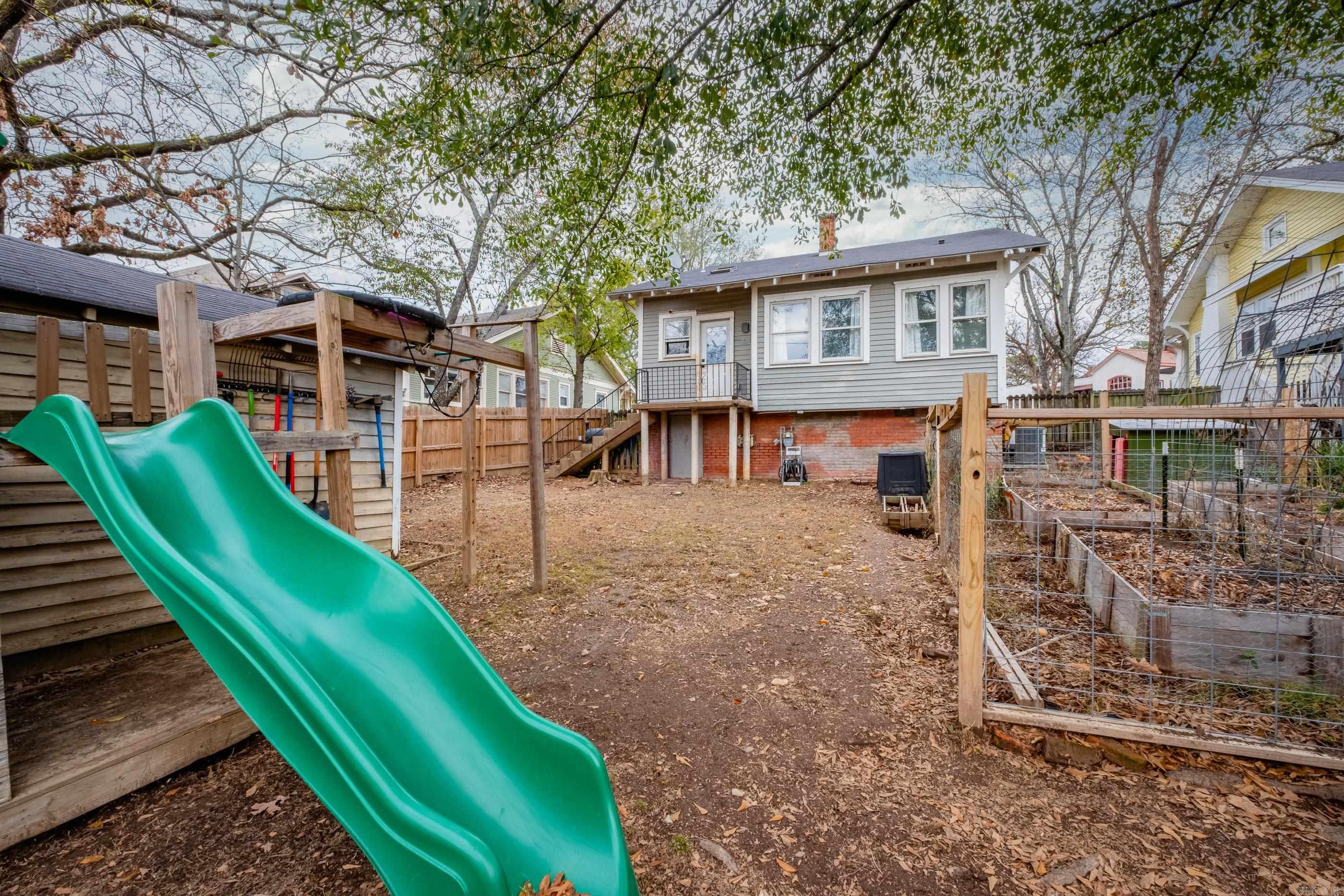 YOUNGS PARK - Residential