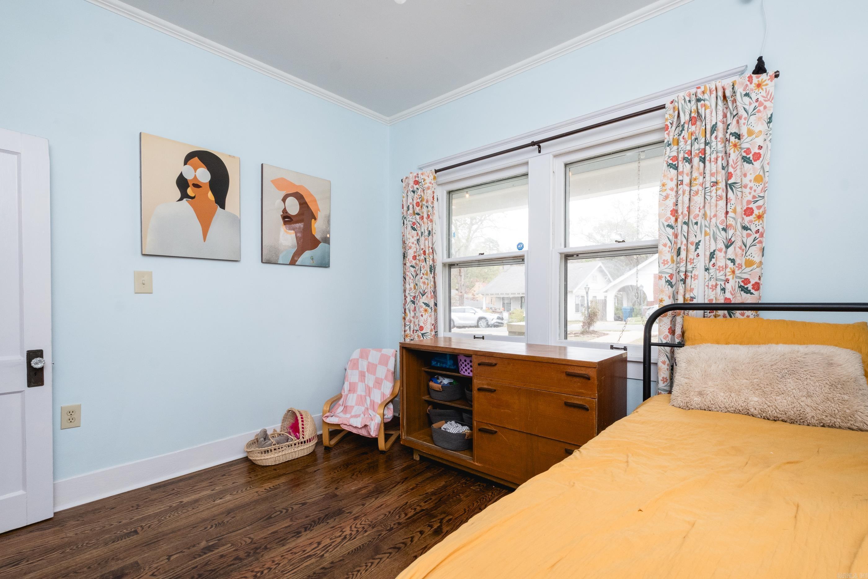 YOUNGS PARK - Residential