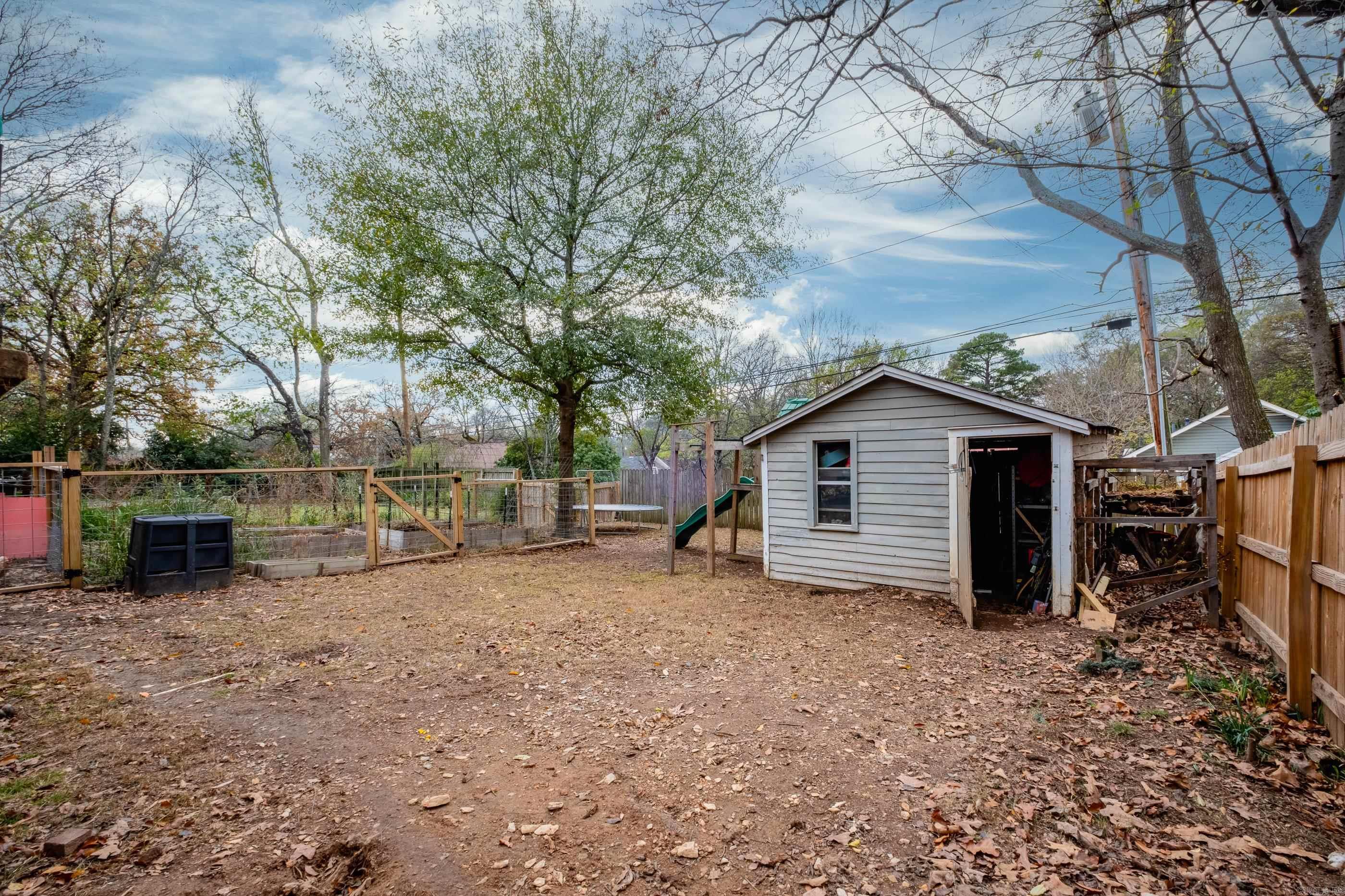 YOUNGS PARK - Residential