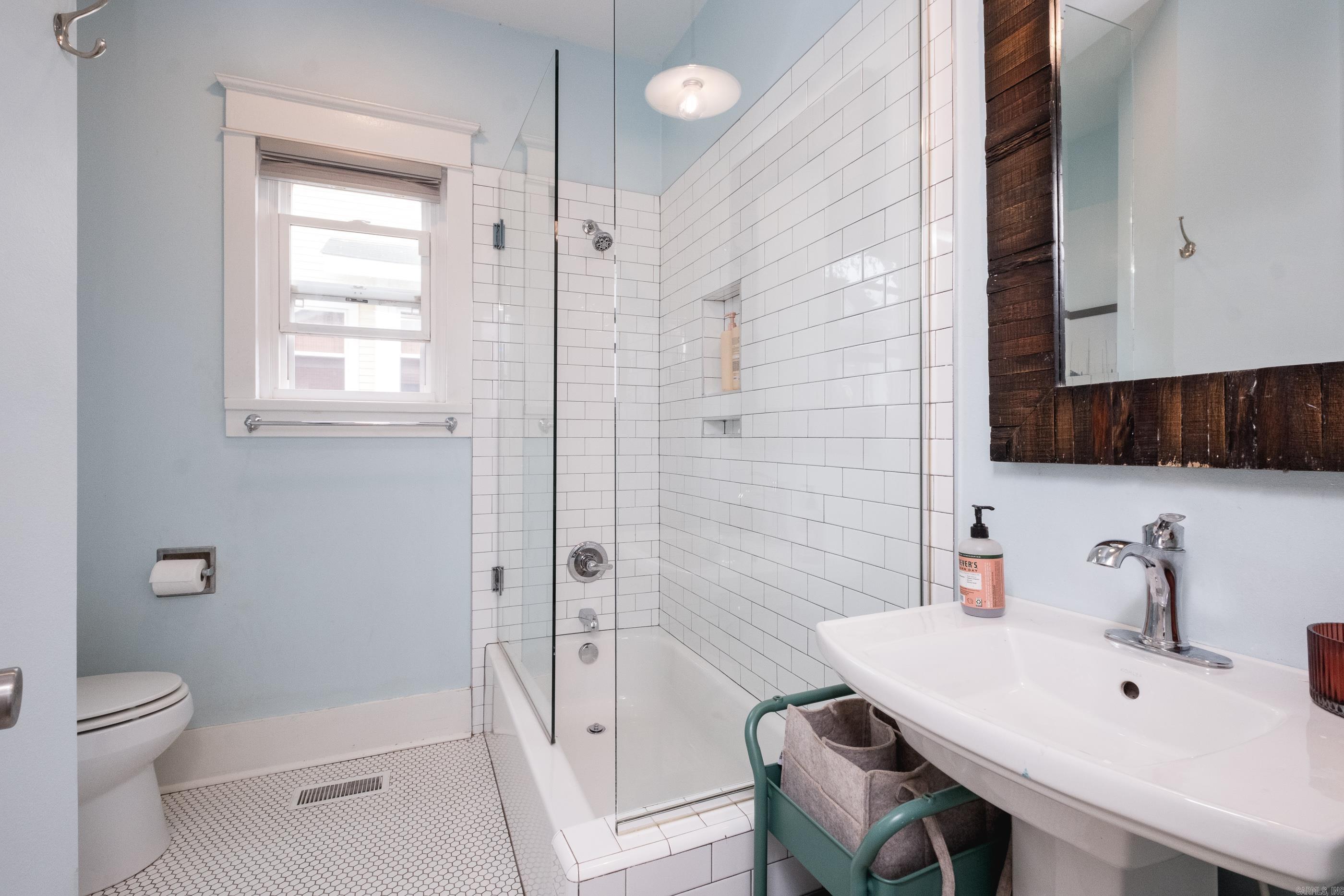 YOUNGS PARK - Residential