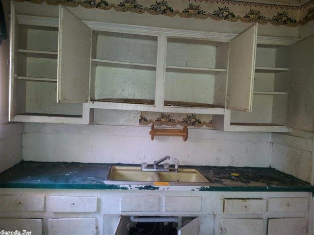 AUSTIN & TAYLOR ADDITION - Residential