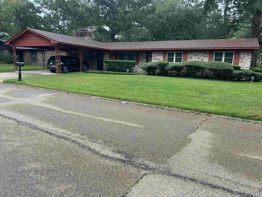 Charming home that is move in ready. Features 3 bedrooms and 2 baths. Large fenced backyard.