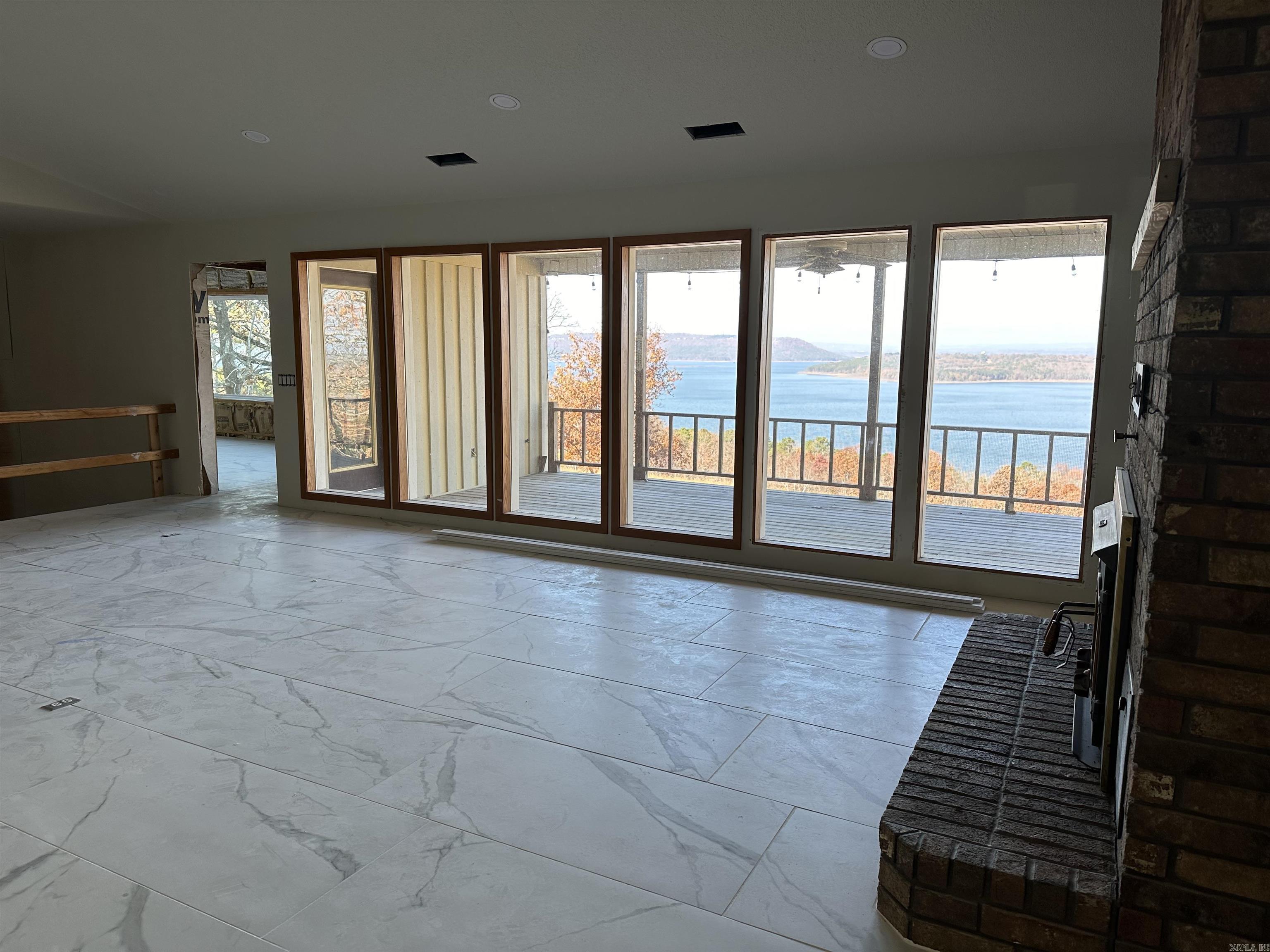 Driftwood Beach - Residential