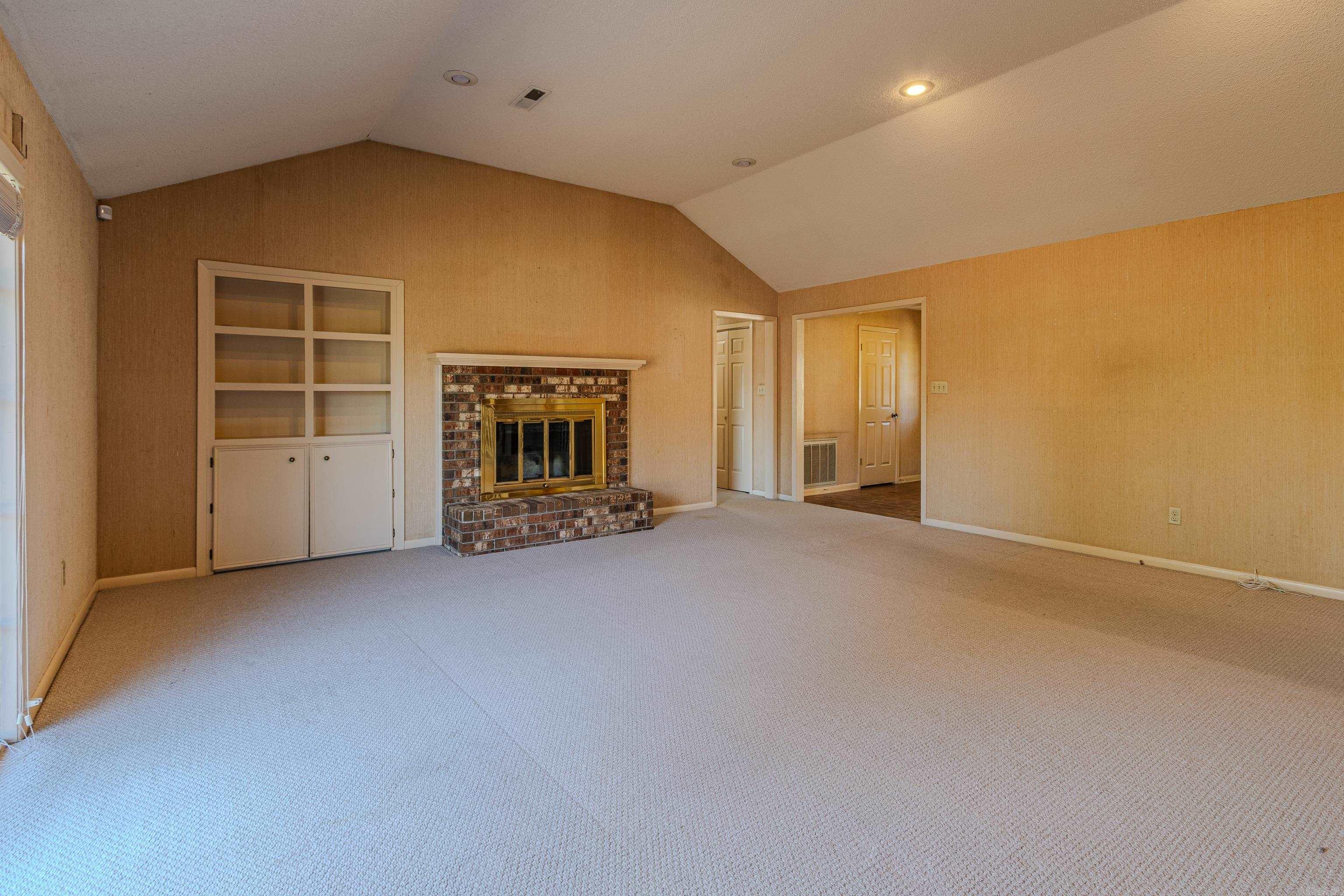 WALNUT VALLEY - Residential