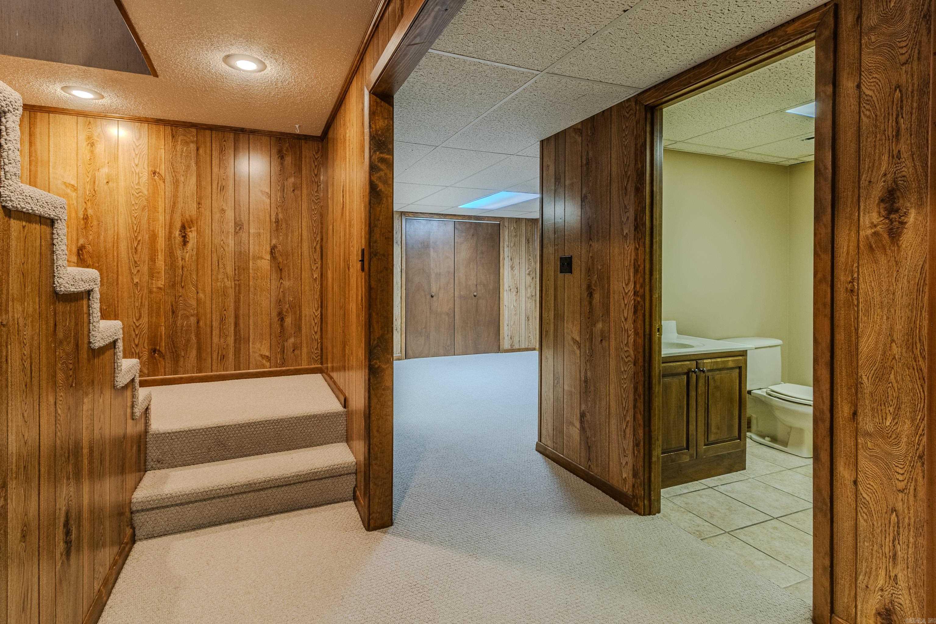 WALNUT VALLEY - Residential