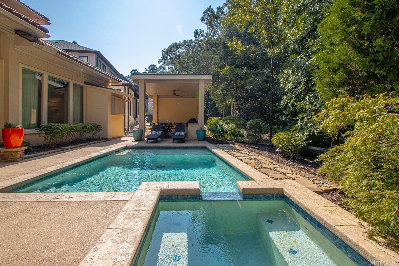 Hickory Grove - Residential