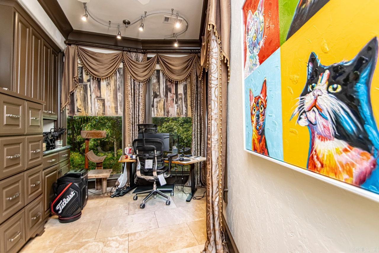 Hickory Grove - Residential