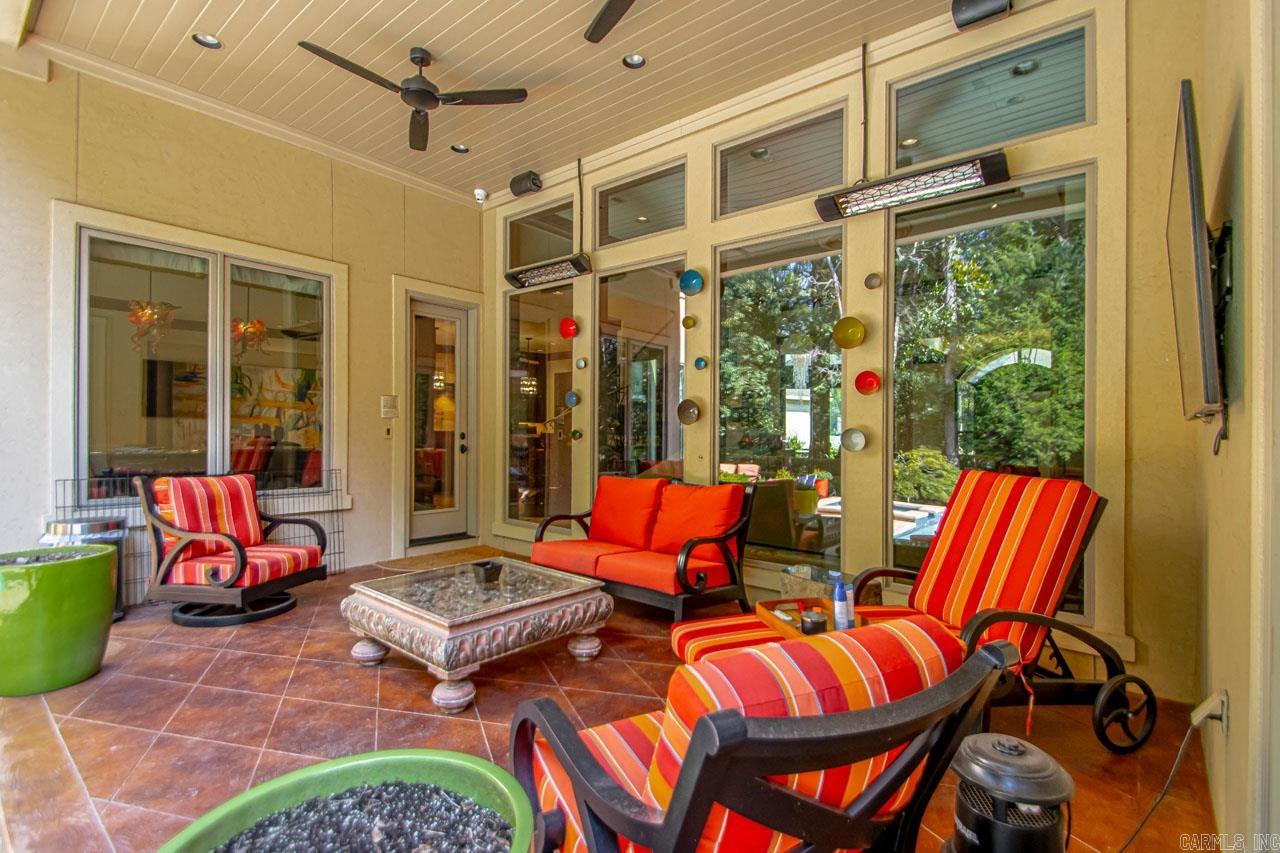 Hickory Grove - Residential