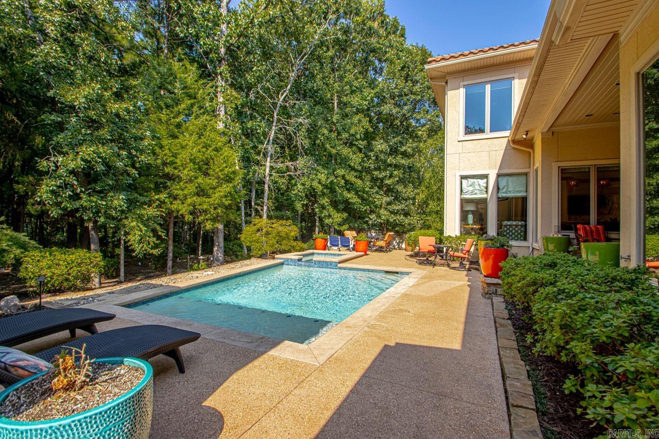 Hickory Grove - Residential