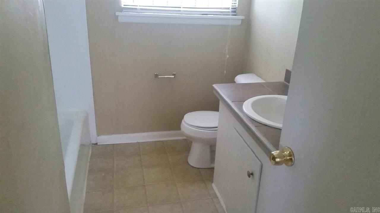 Wakefeild Village - Residential Lease