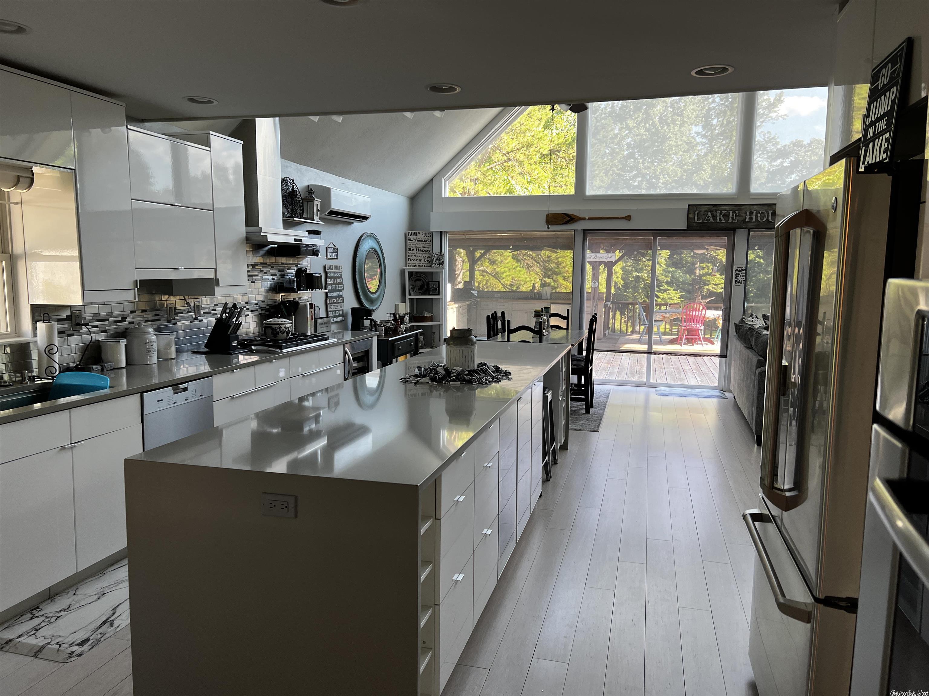 Shiloh Terrace - Residential