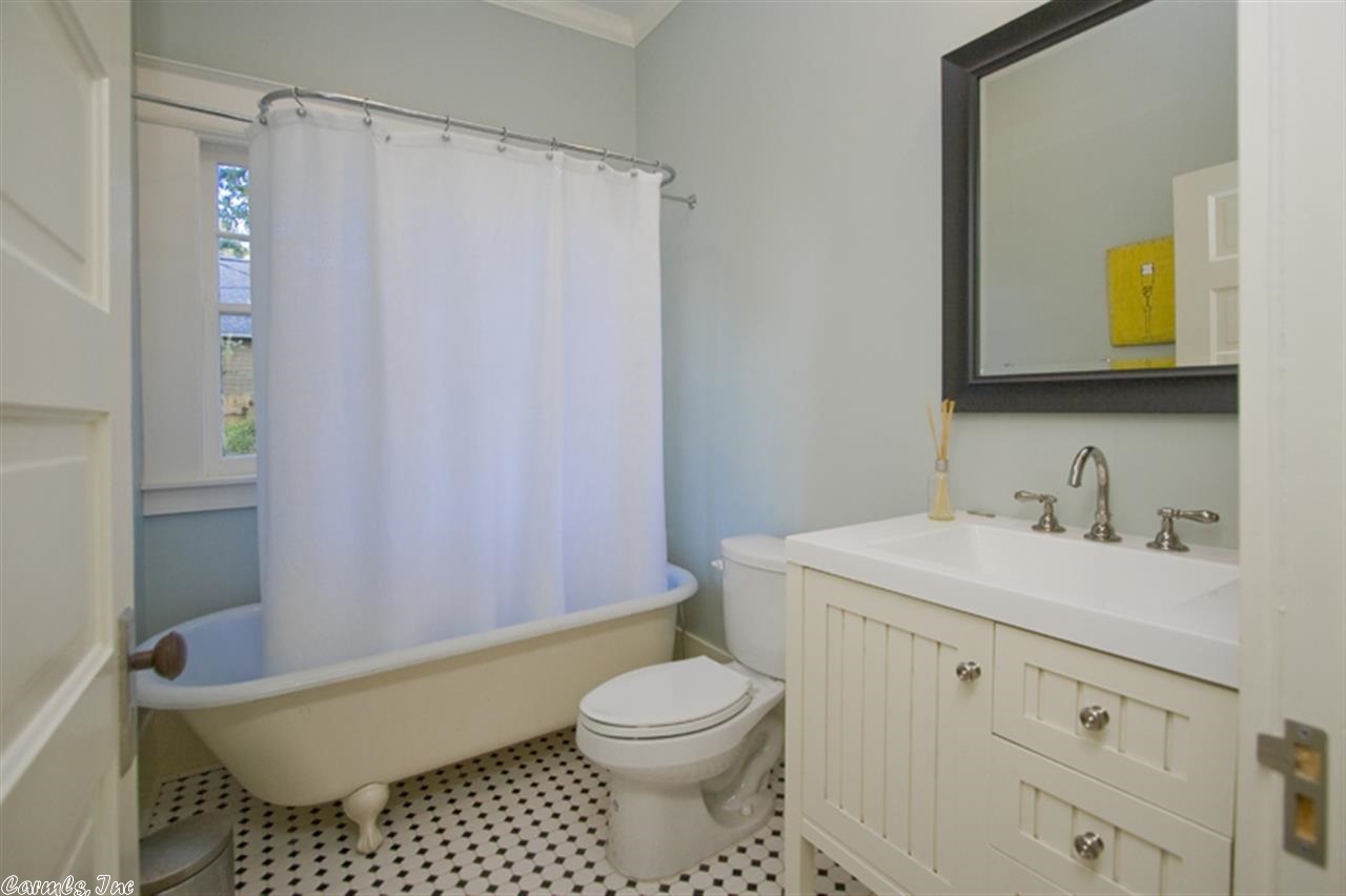 Elmhurst - Residential