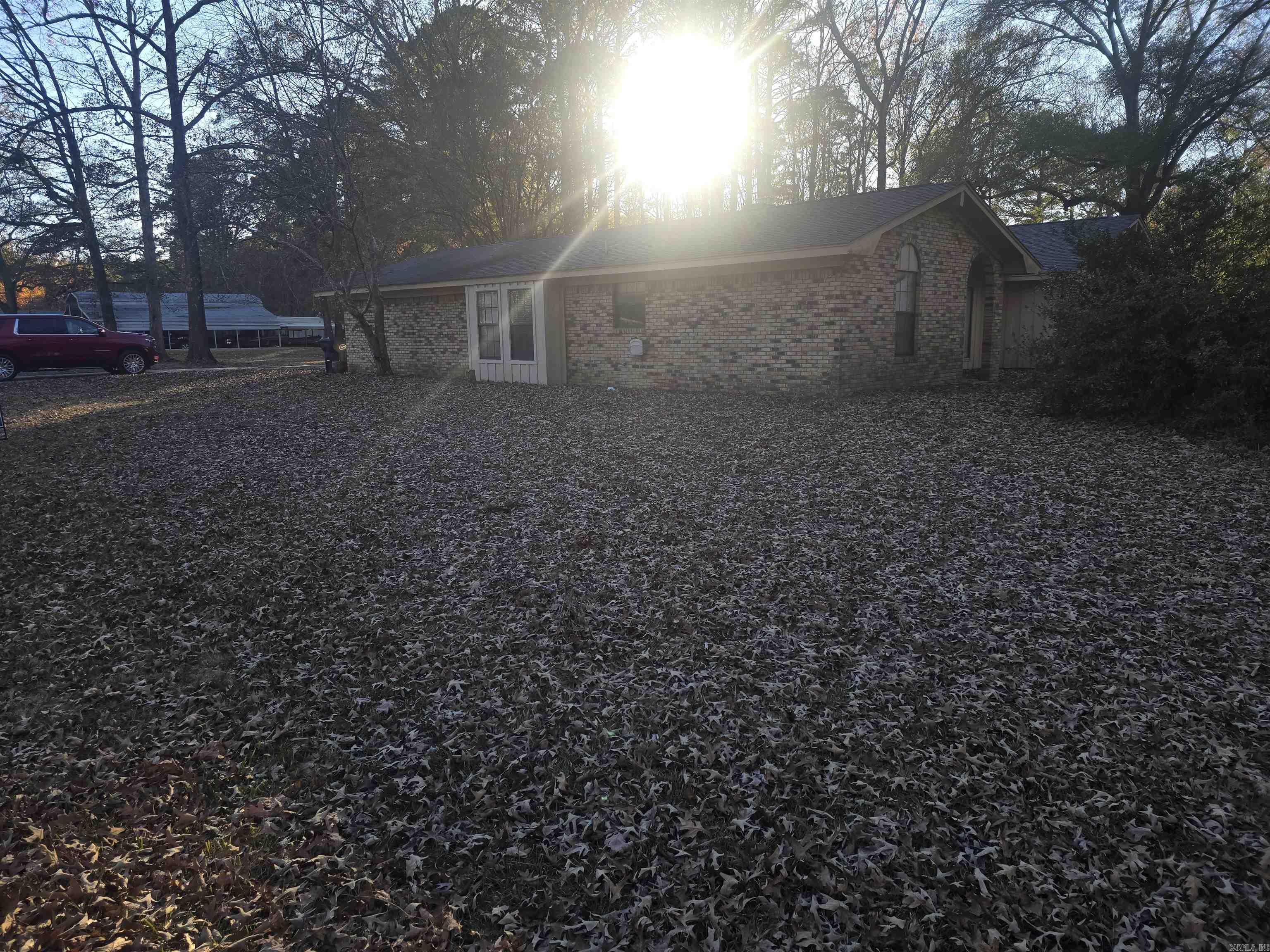 WHIPPOORWILL CREEK - Residential