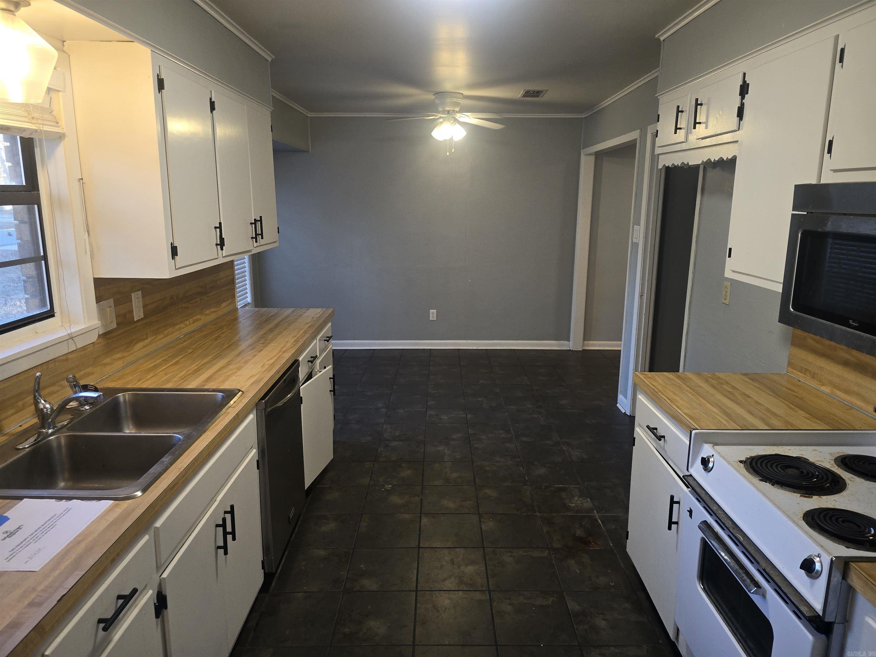 WHIPPOORWILL CREEK - Residential