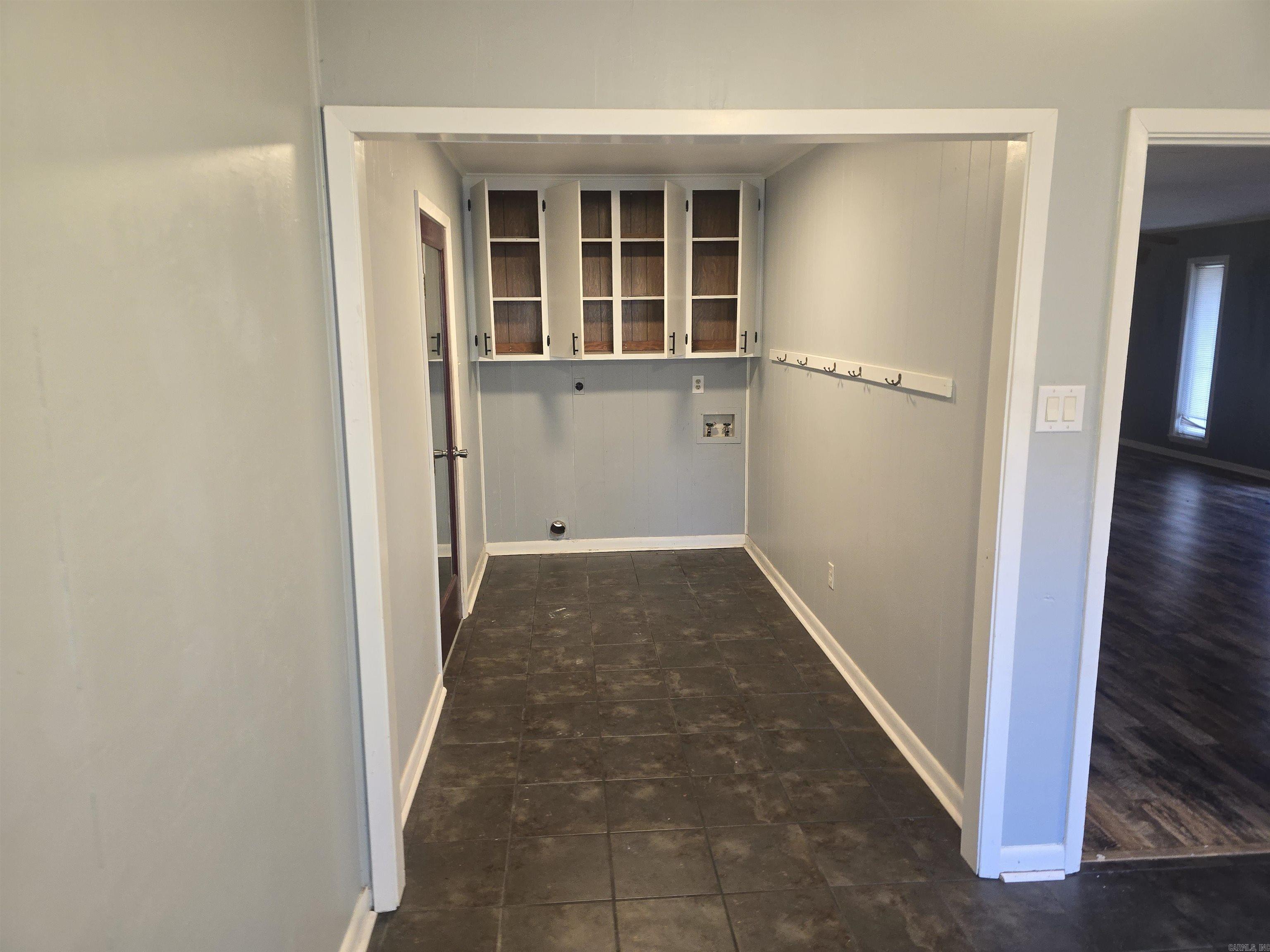 WHIPPOORWILL CREEK - Residential