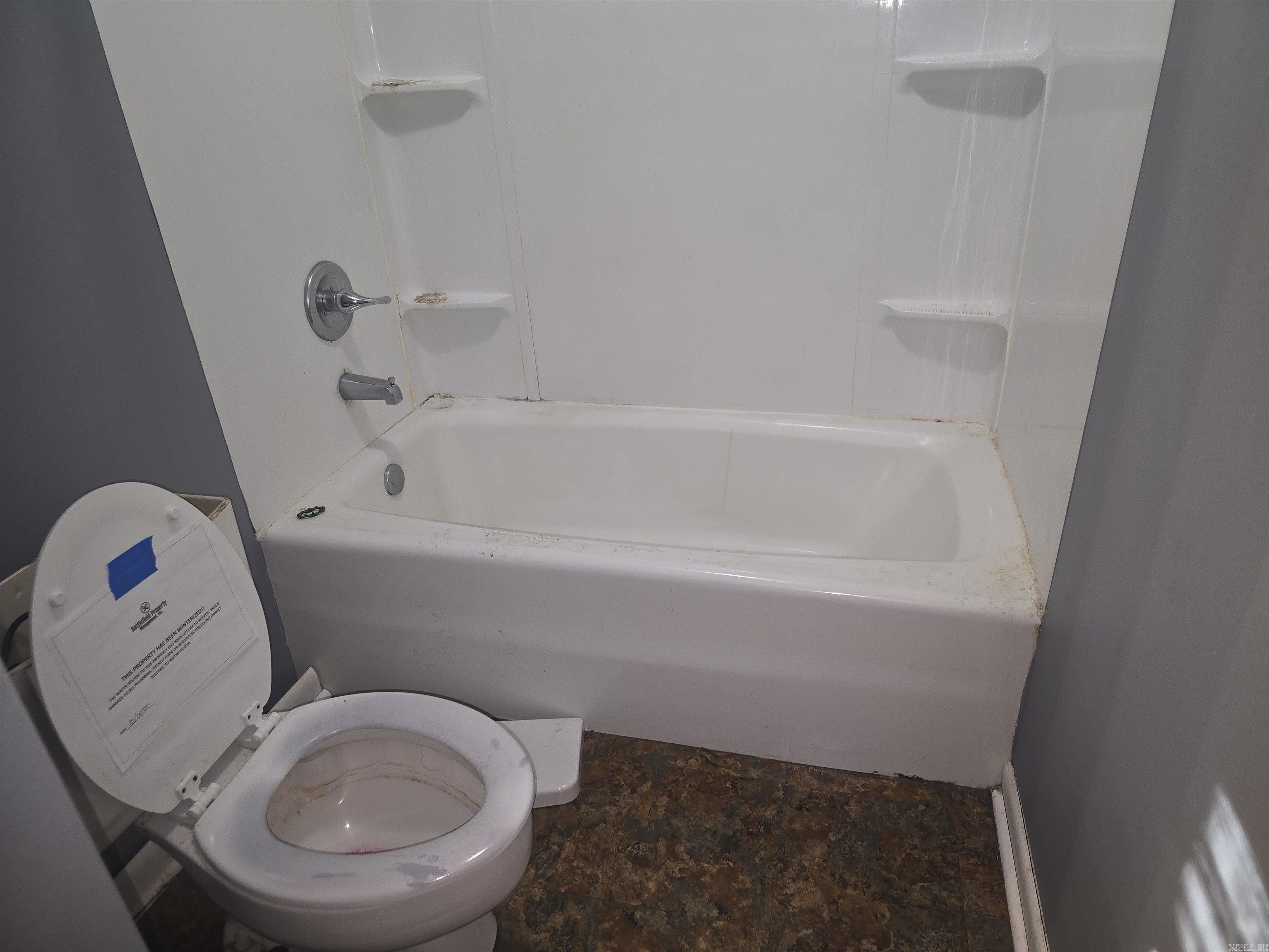 WHIPPOORWILL CREEK - Residential