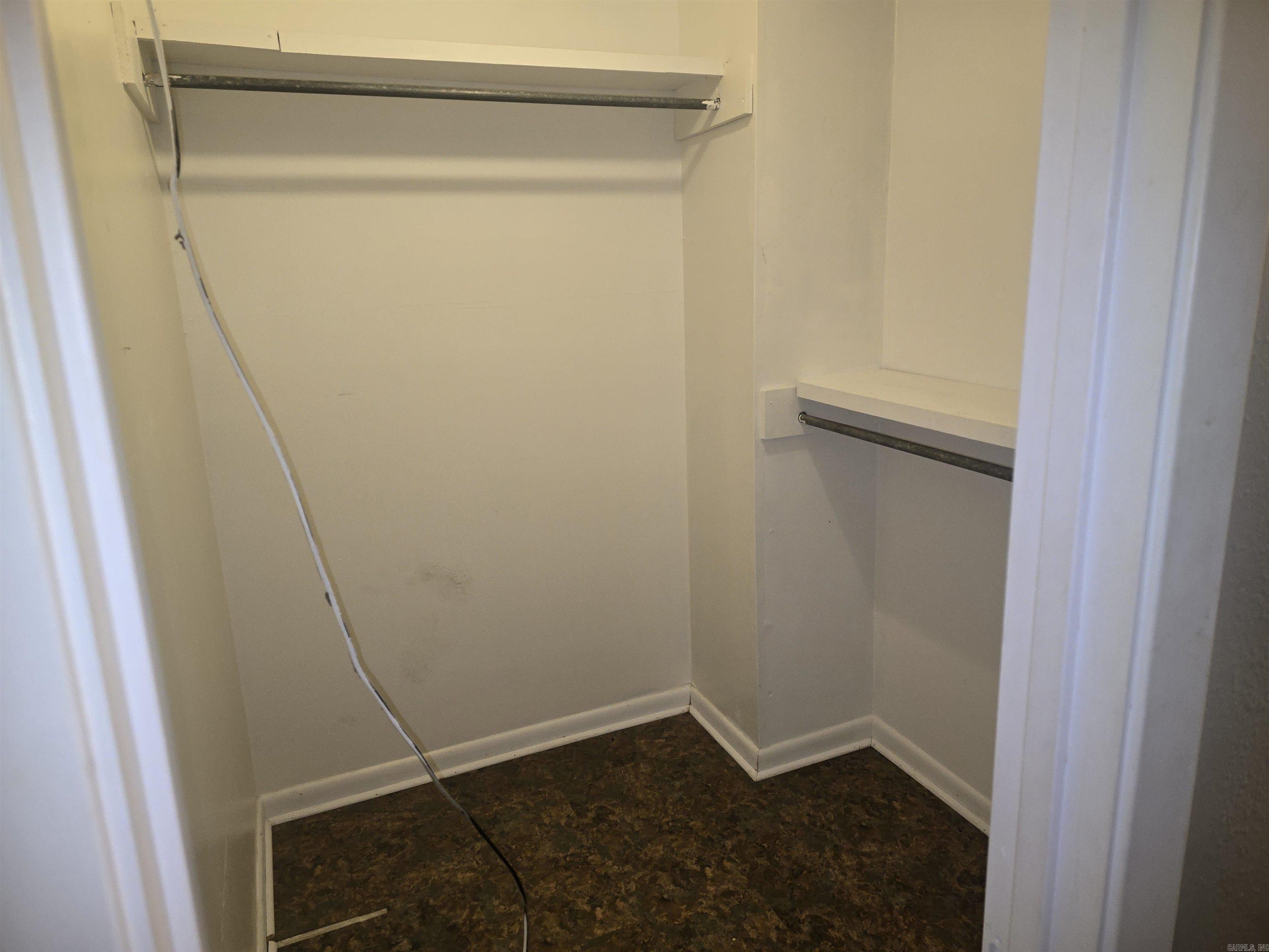 WHIPPOORWILL CREEK - Residential