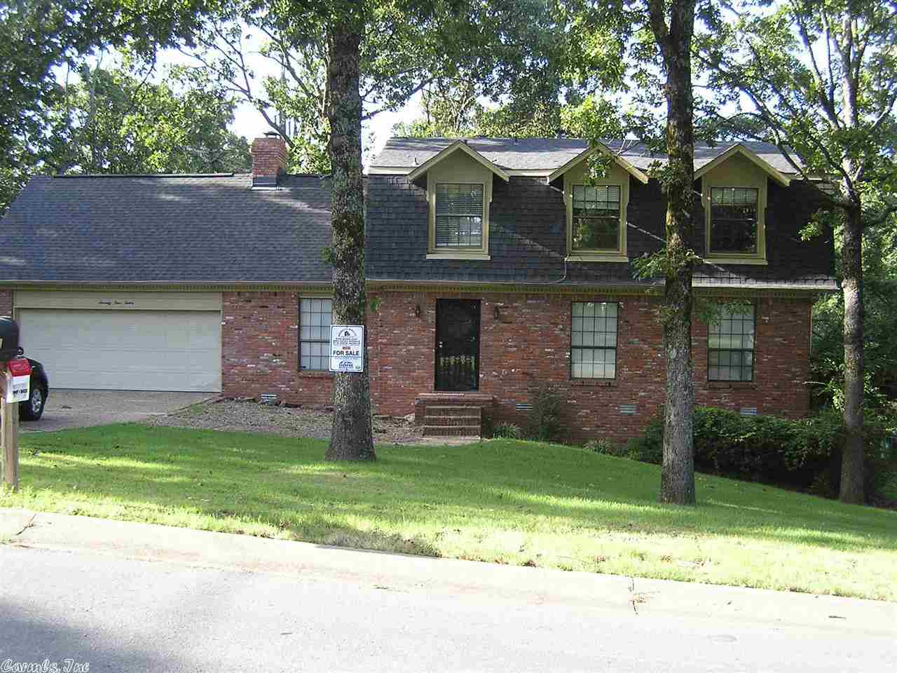 INDIAN HILLS - Residential