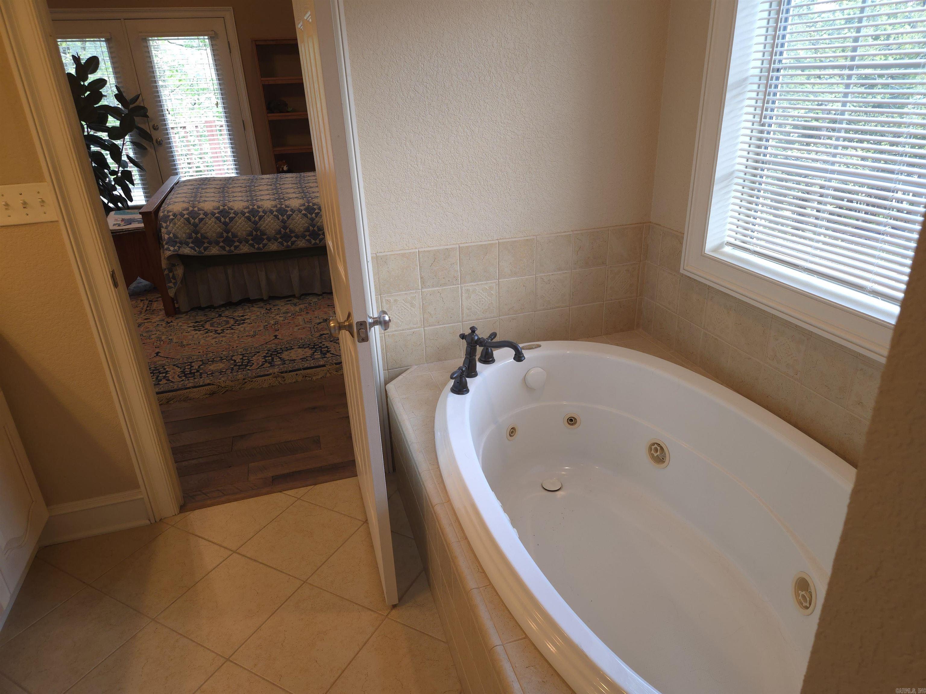 COBALY BAY - VAN BUREN - Residential