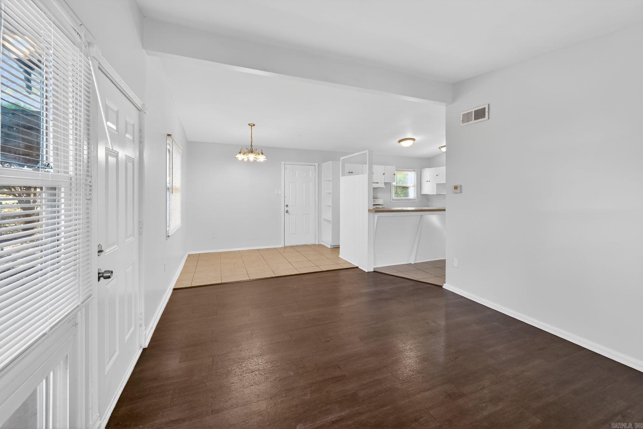 MEADOWCLIFF - Residential