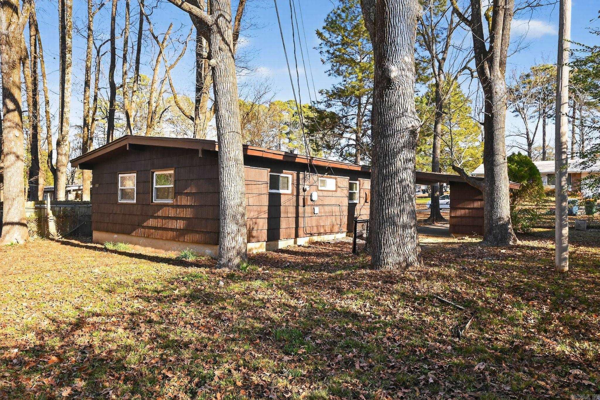 MEADOWCLIFF - Residential