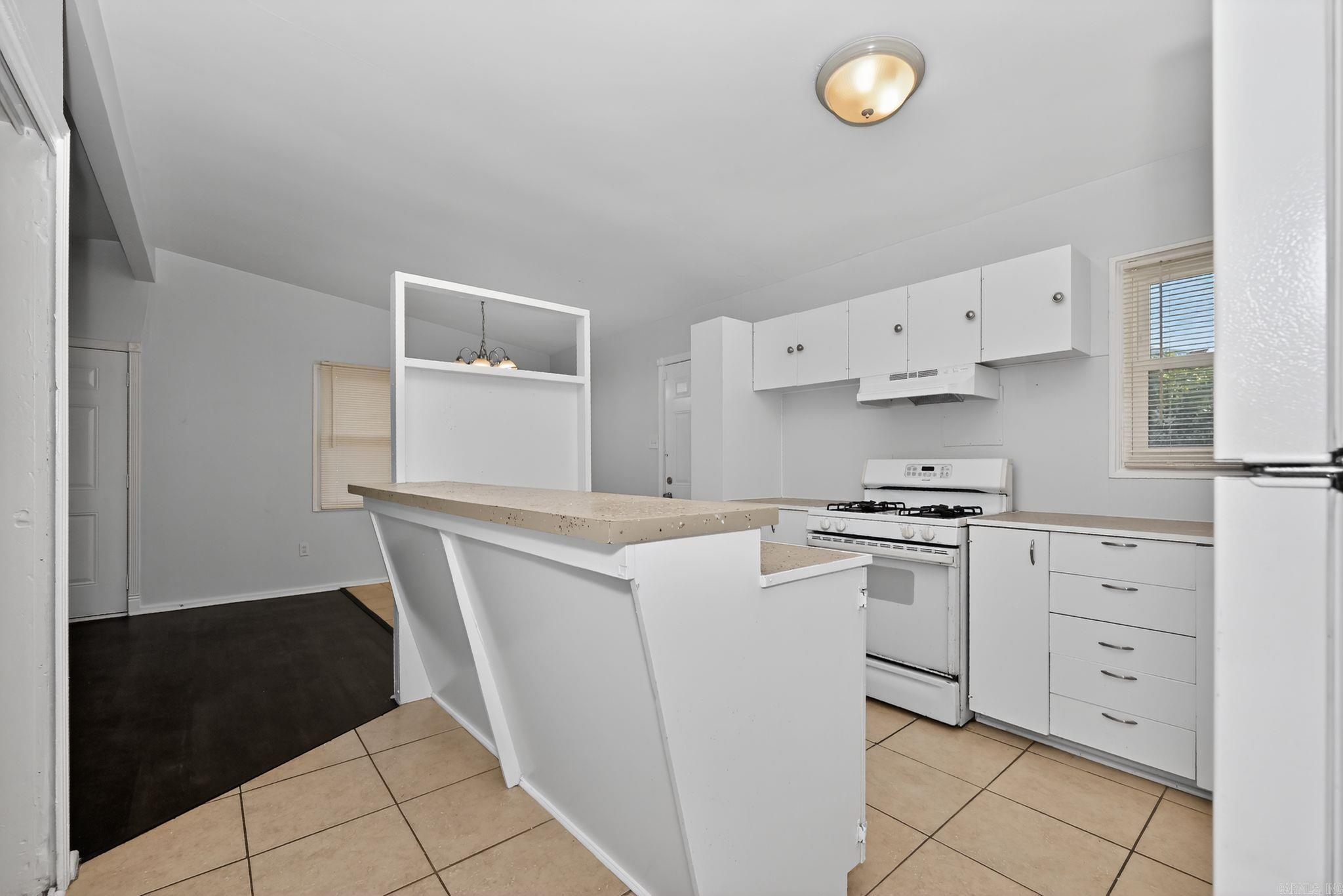 MEADOWCLIFF - Residential