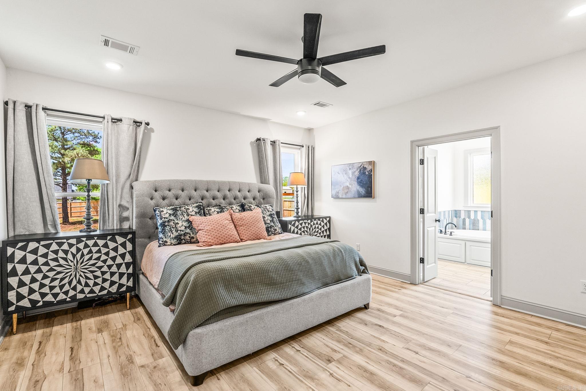 COYOTE RIDGE - Residential