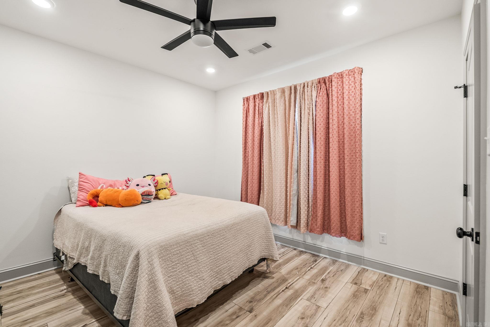 COYOTE RIDGE - Residential