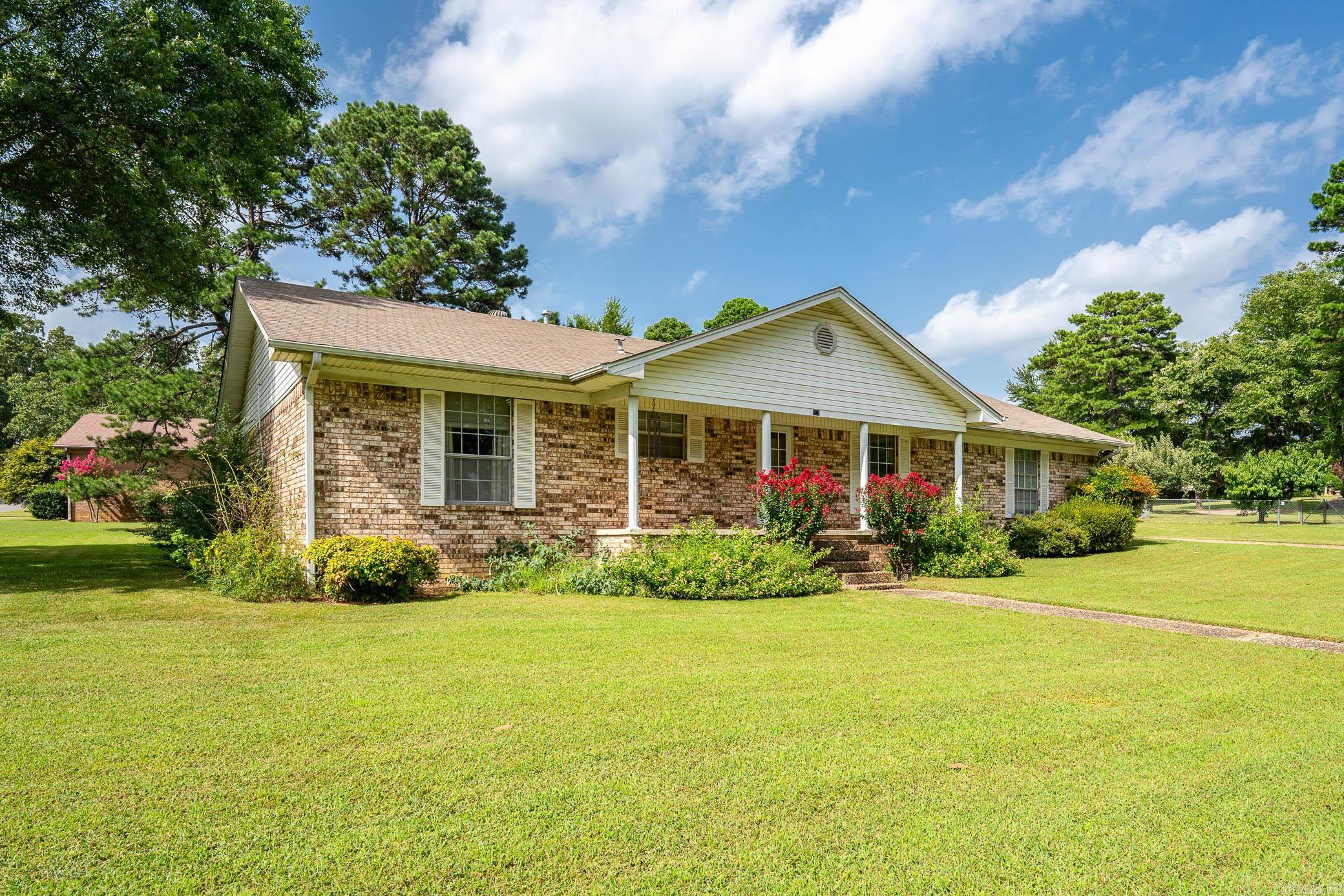 PINE FOREST - Residential
