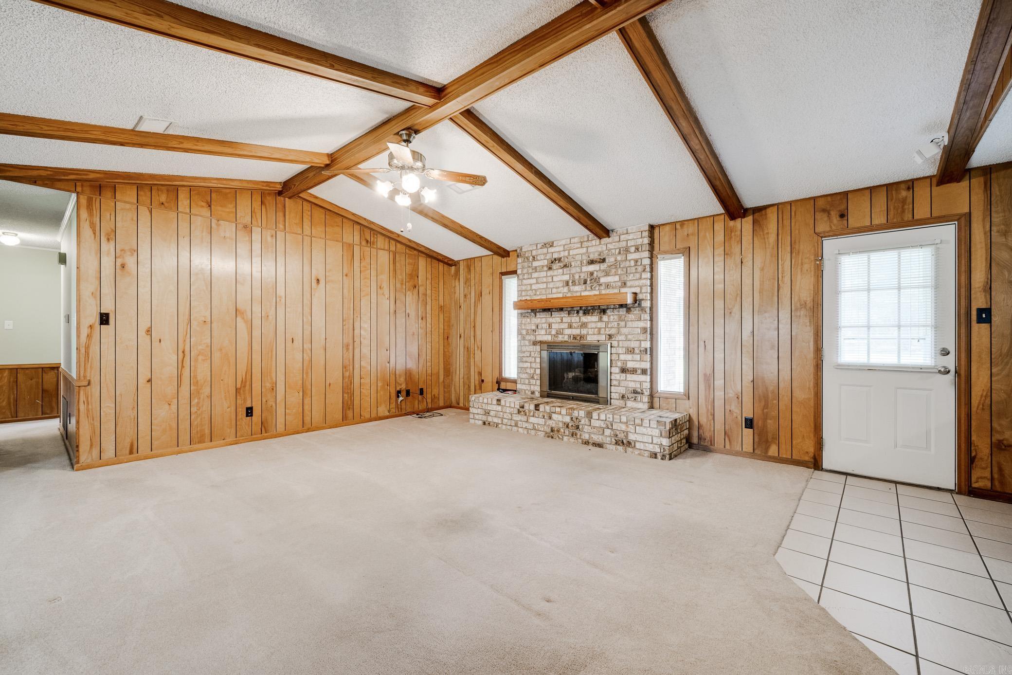 PINE FOREST - Residential