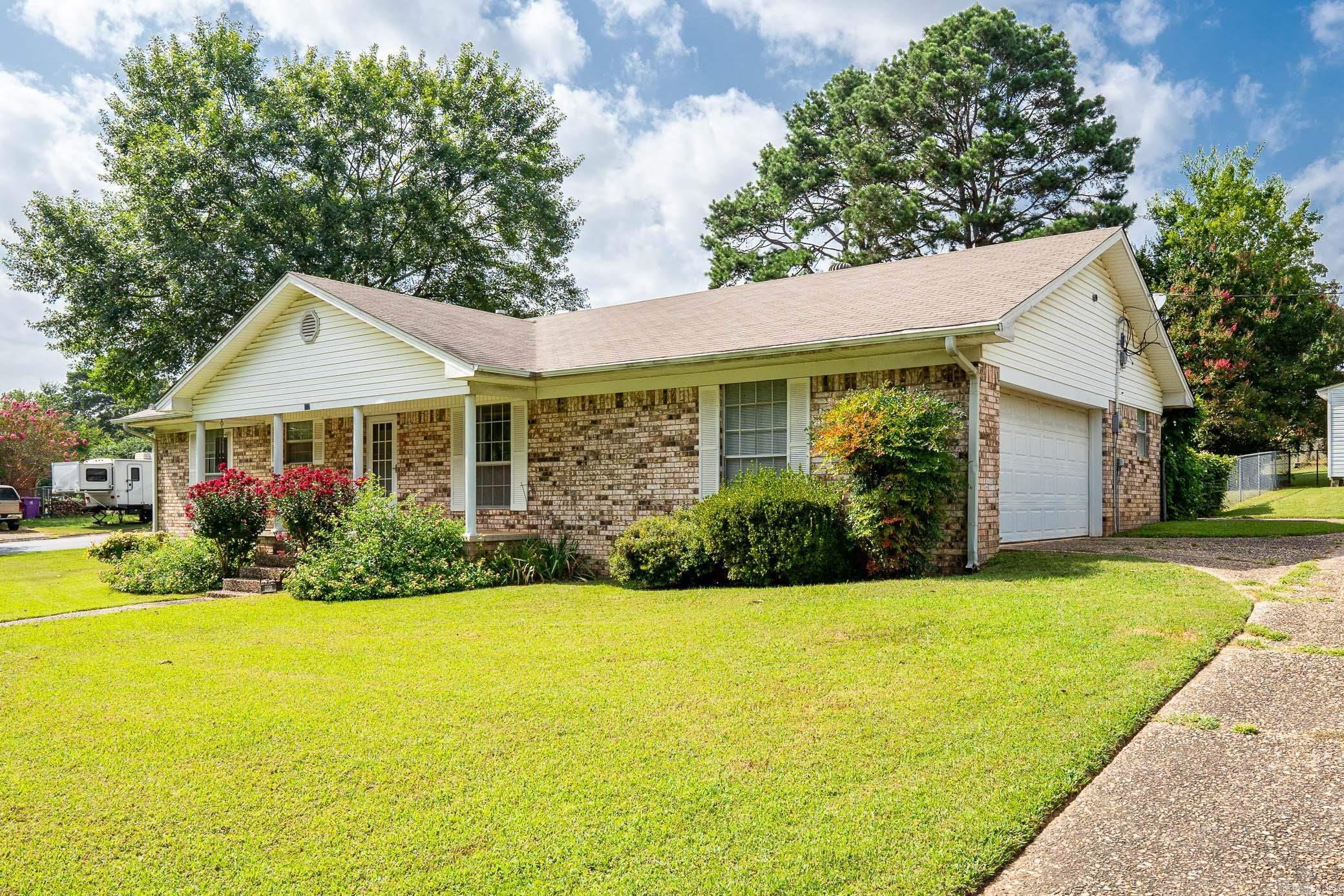 PINE FOREST - Residential