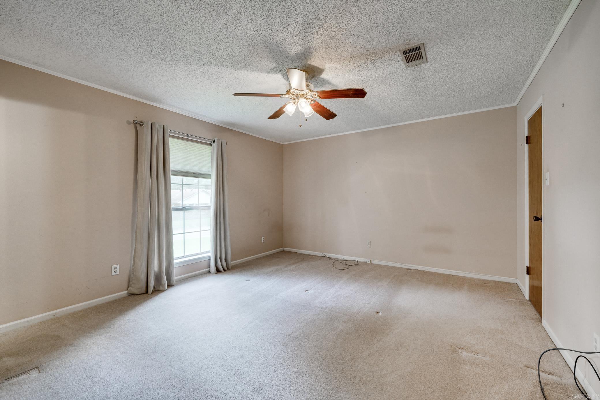 PINE FOREST - Residential