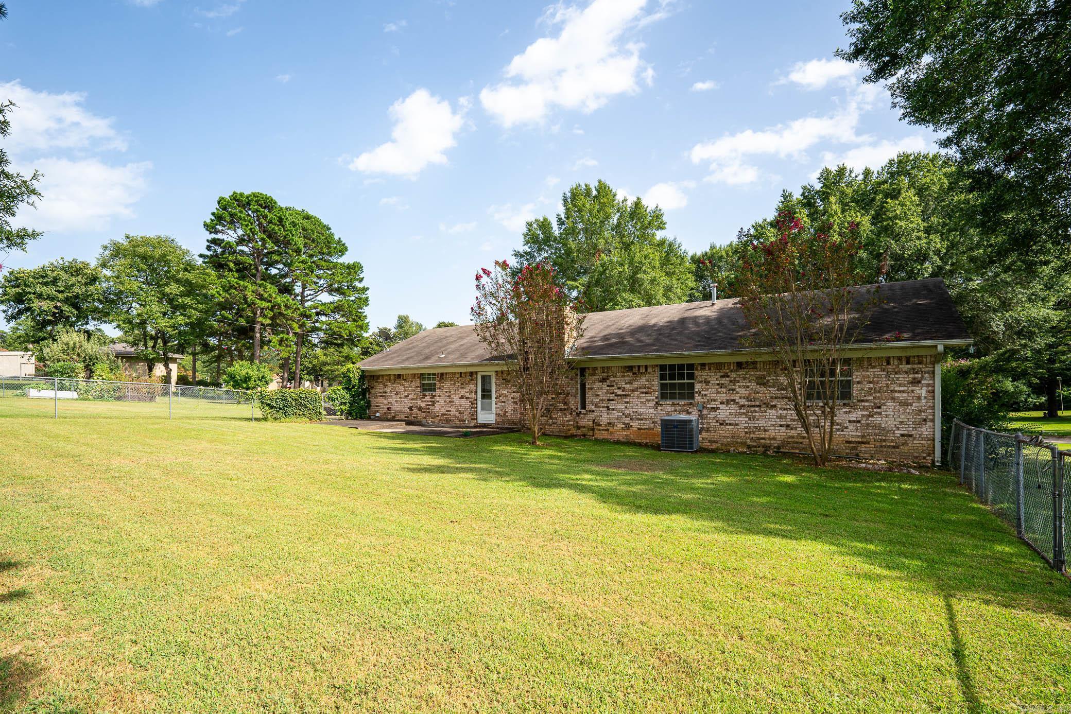 PINE FOREST - Residential