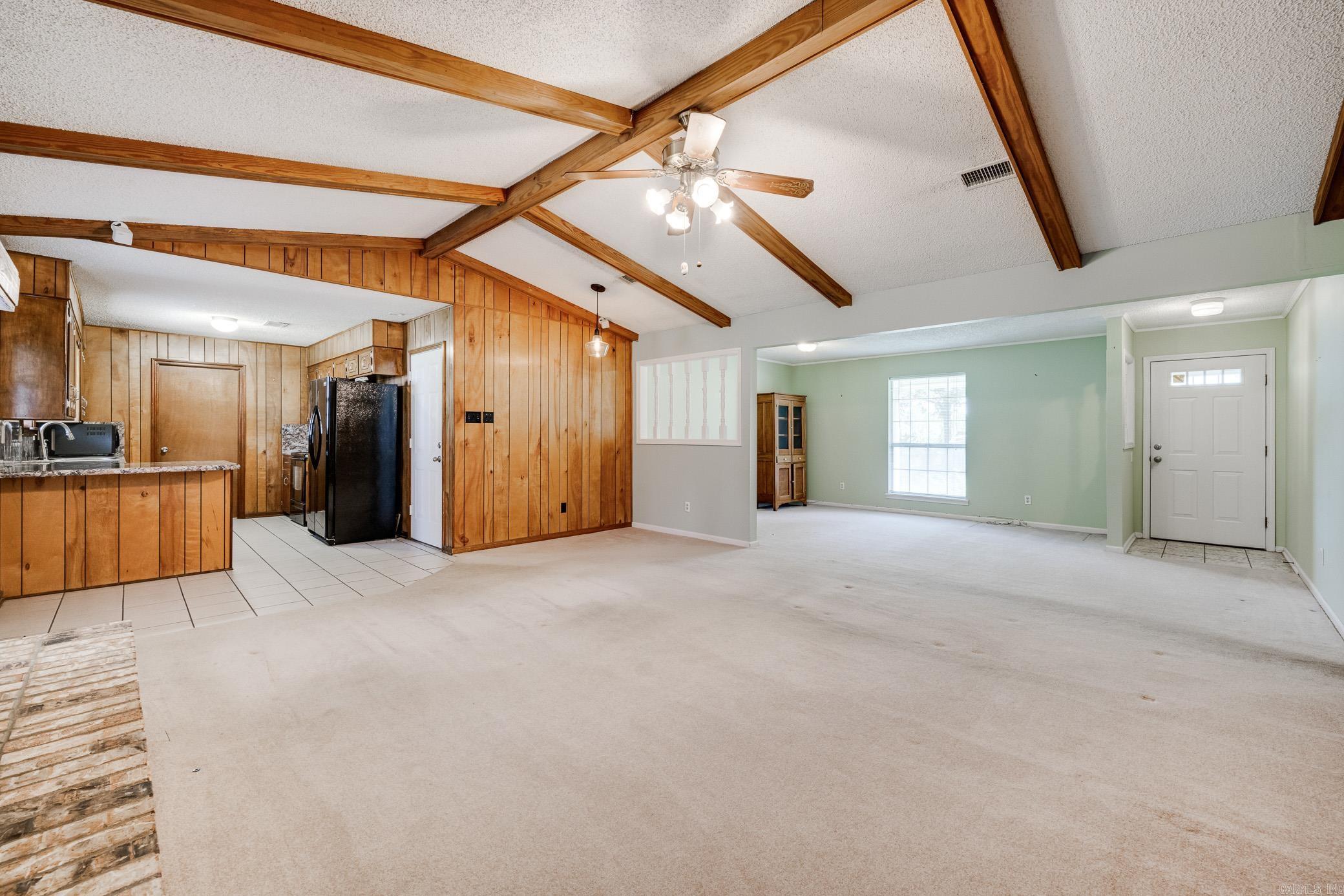 PINE FOREST - Residential