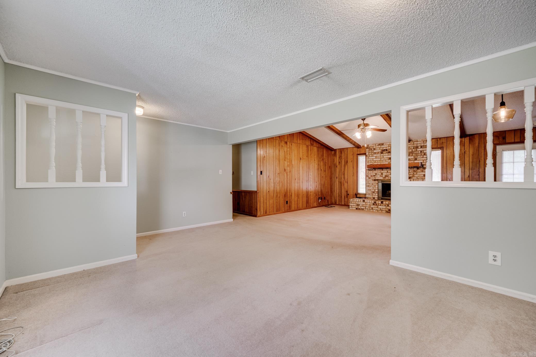 PINE FOREST - Residential