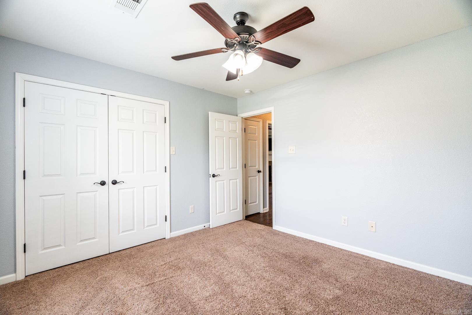 CROSS CREEK - Residential