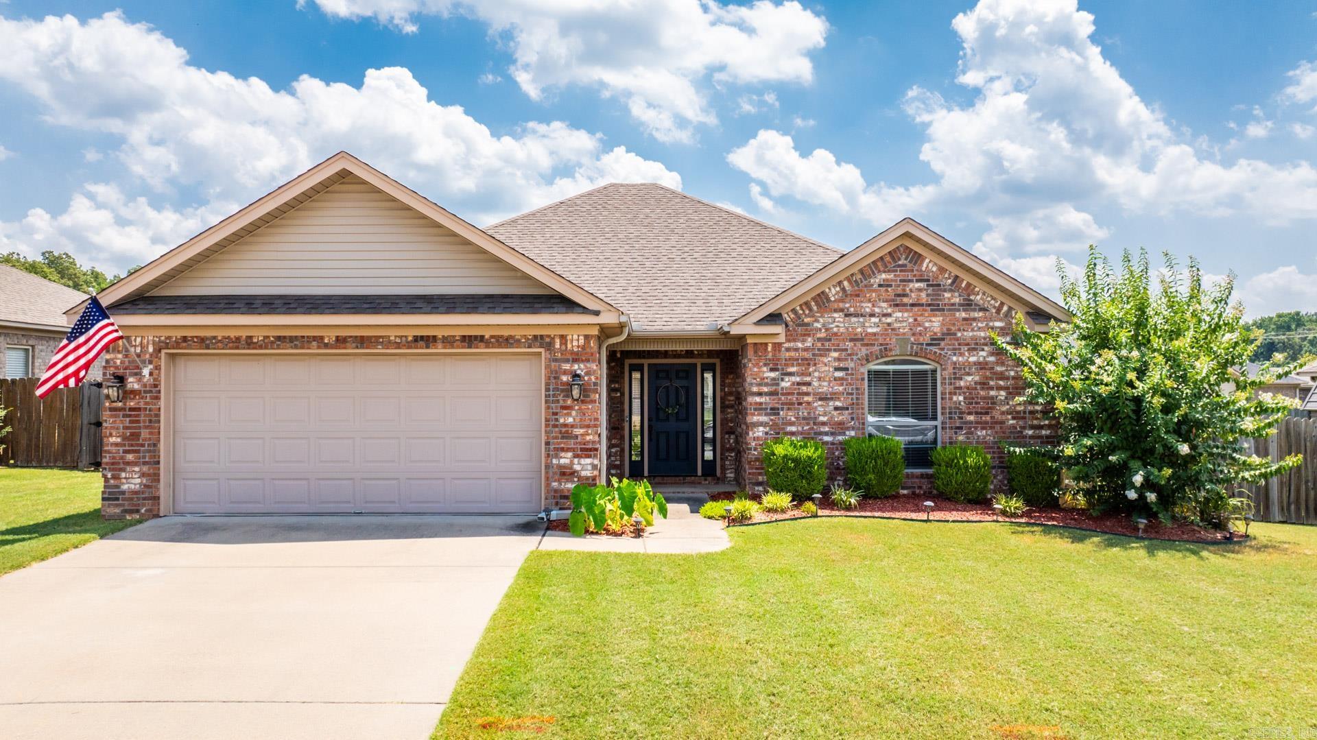 CROSS CREEK - Residential