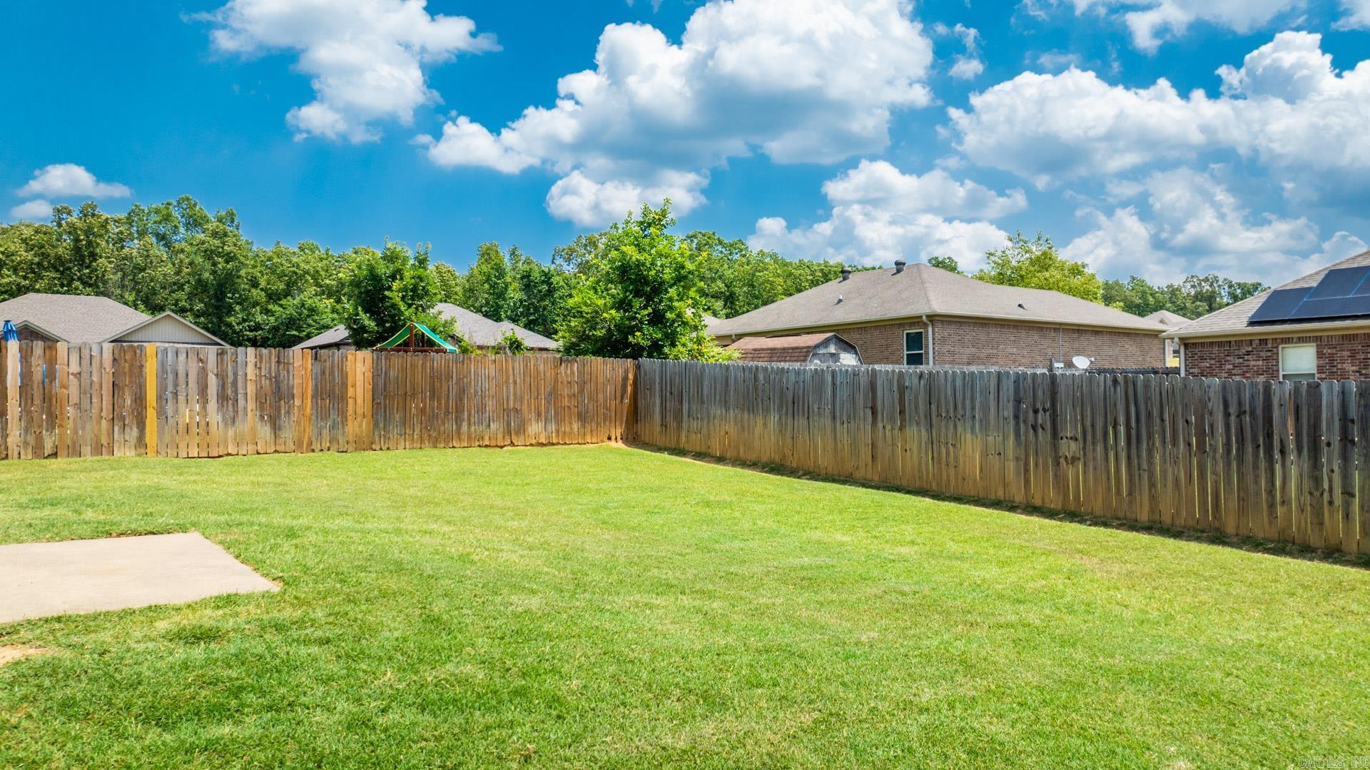 CROSS CREEK - Residential