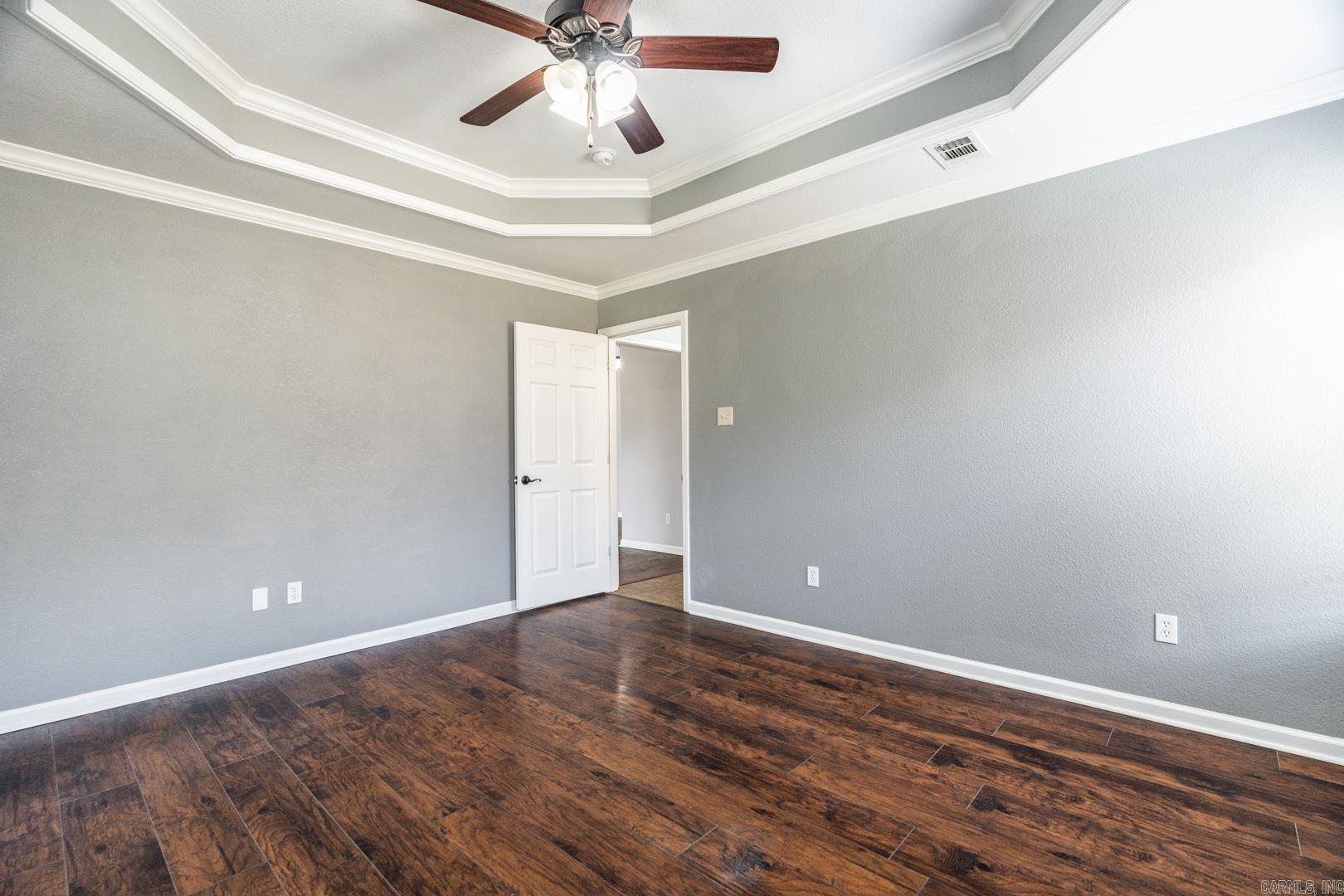 CROSS CREEK - Residential