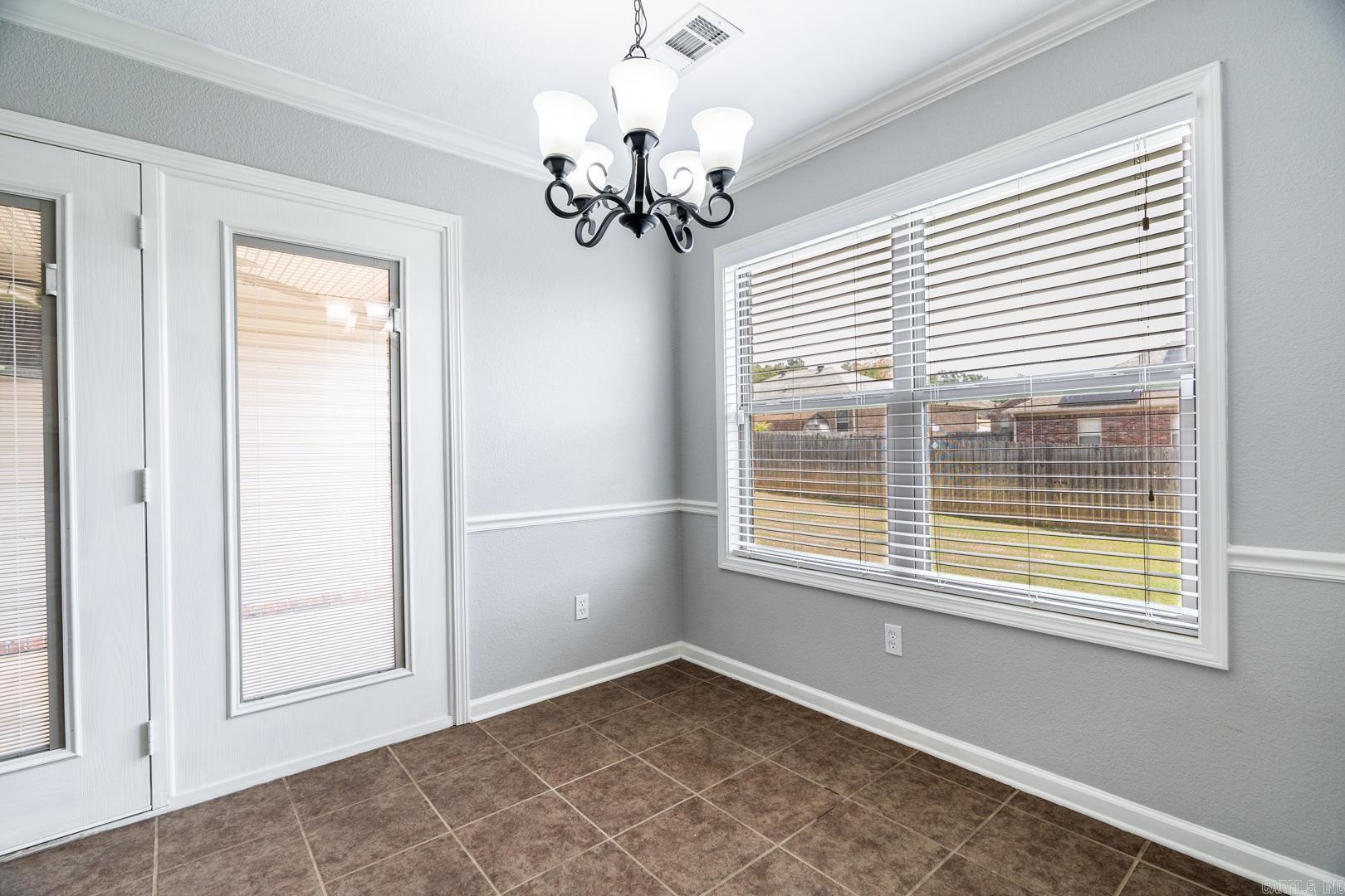 CROSS CREEK - Residential