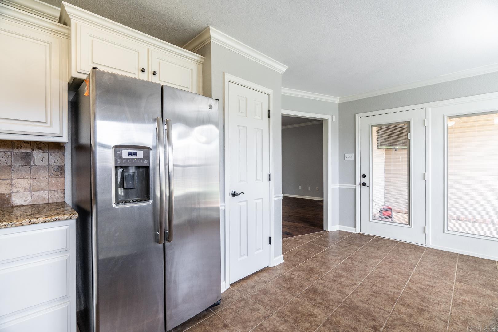 CROSS CREEK - Residential