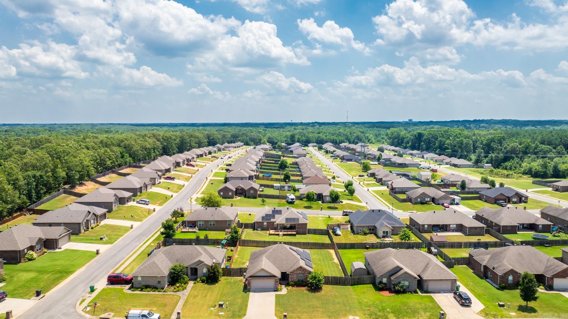 CROSS CREEK - Residential