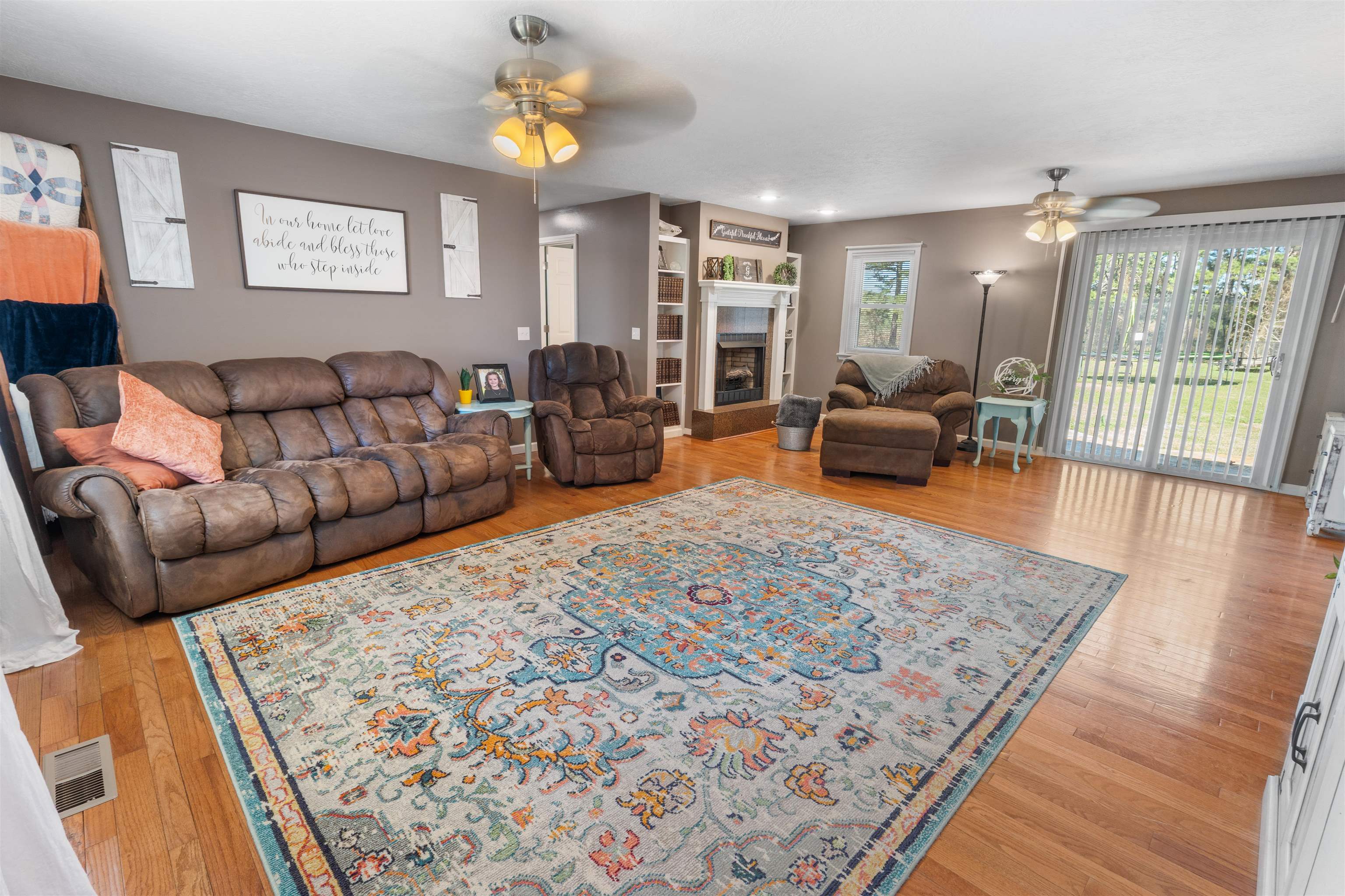 Metes & Bounds - Residential