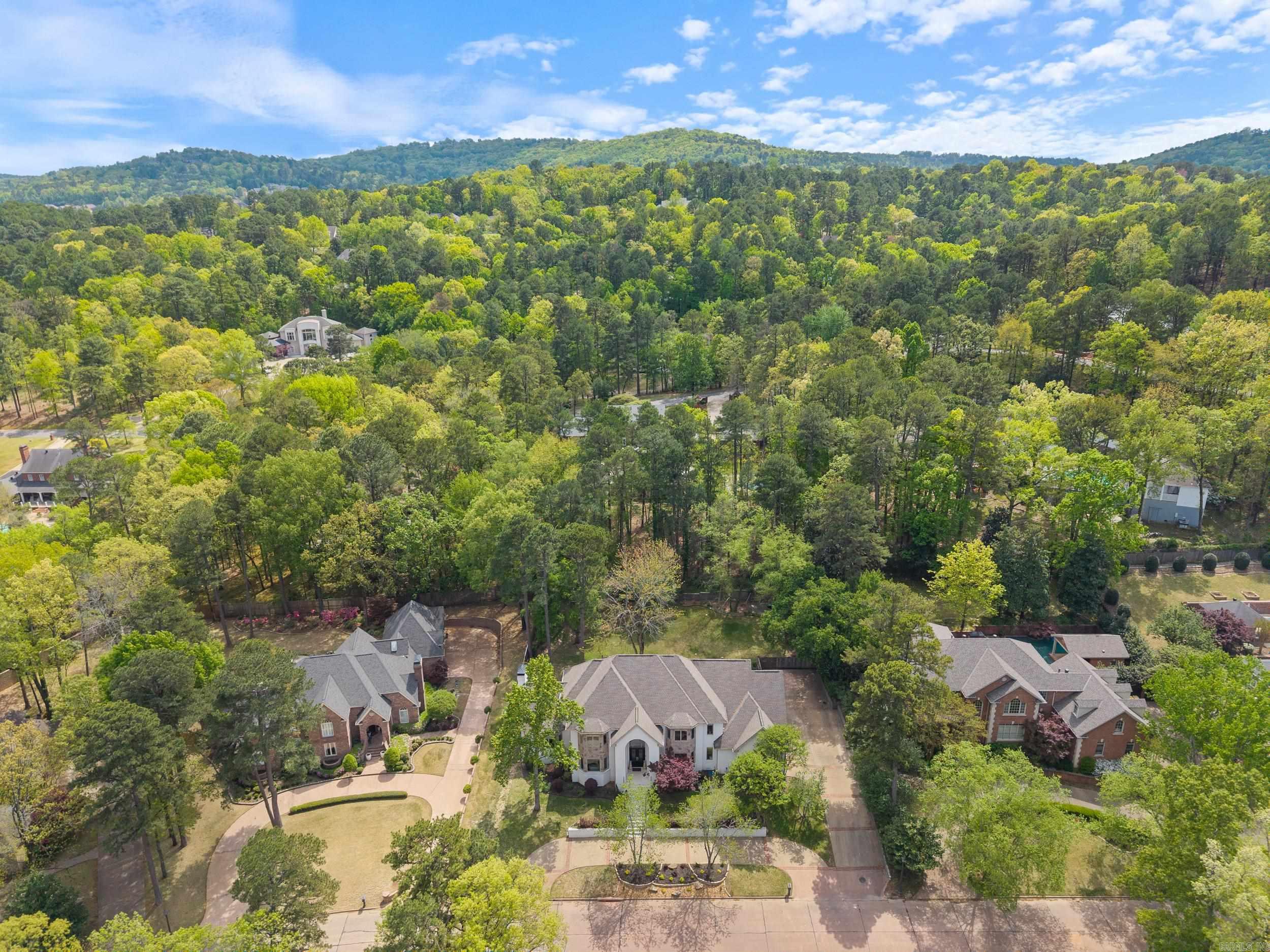 CHENAL RIDGE - Residential