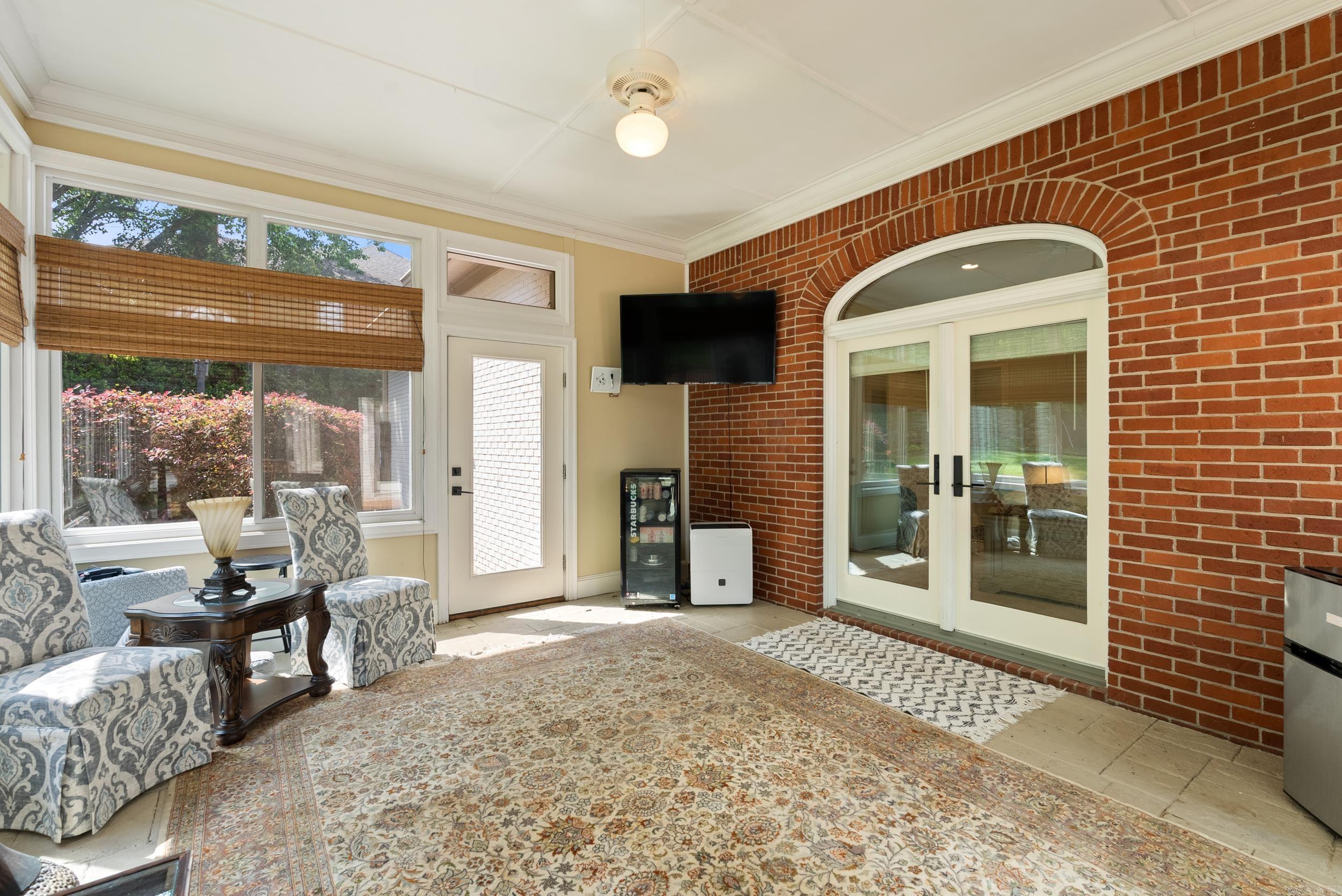 CHENAL RIDGE - Residential