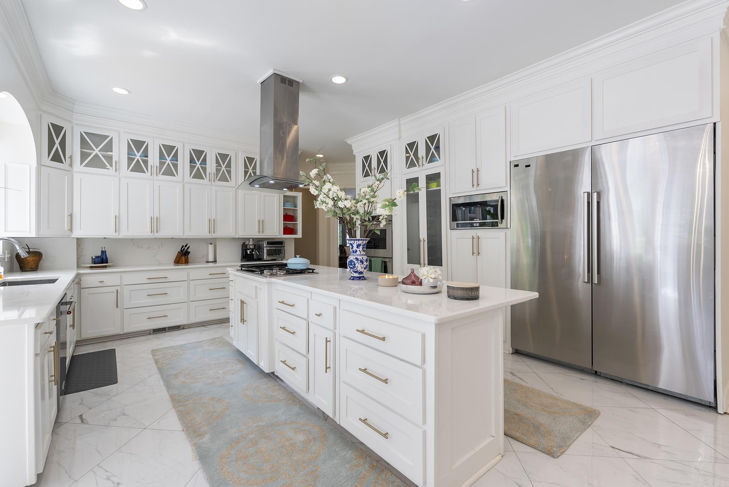 CHENAL RIDGE - Residential